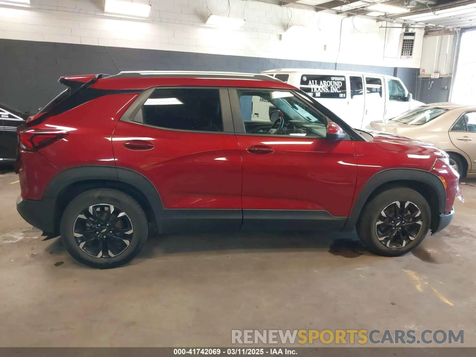 13 Photograph of a damaged car KL79MPSL0MB003791 CHEVROLET TRAILBLAZER 2021