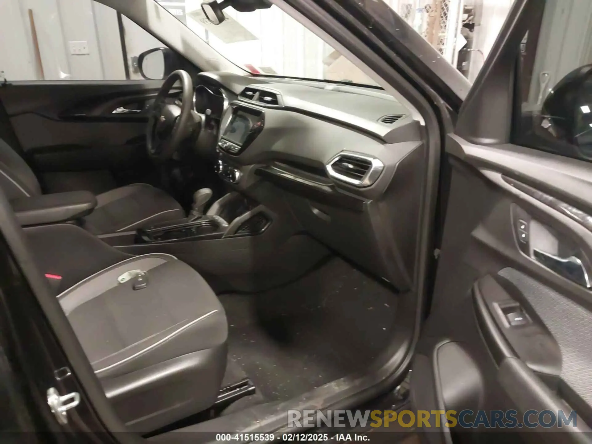 5 Фотография поврежденного автомобиля KL79MPSL6MB005576 CHEVROLET TRAILBLAZER 2021