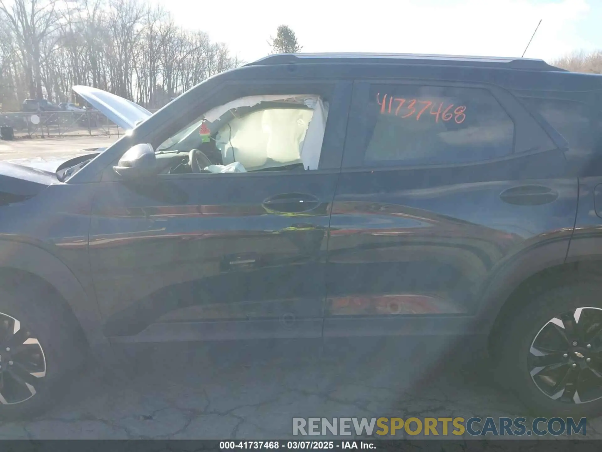 14 Photograph of a damaged car KL79MRSL7MB031809 CHEVROLET TRAILBLAZER 2021