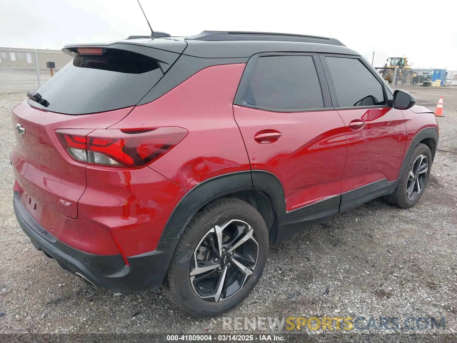 4 Photograph of a damaged car KL79MTSL1MB009611 CHEVROLET TRAILBLAZER 2021