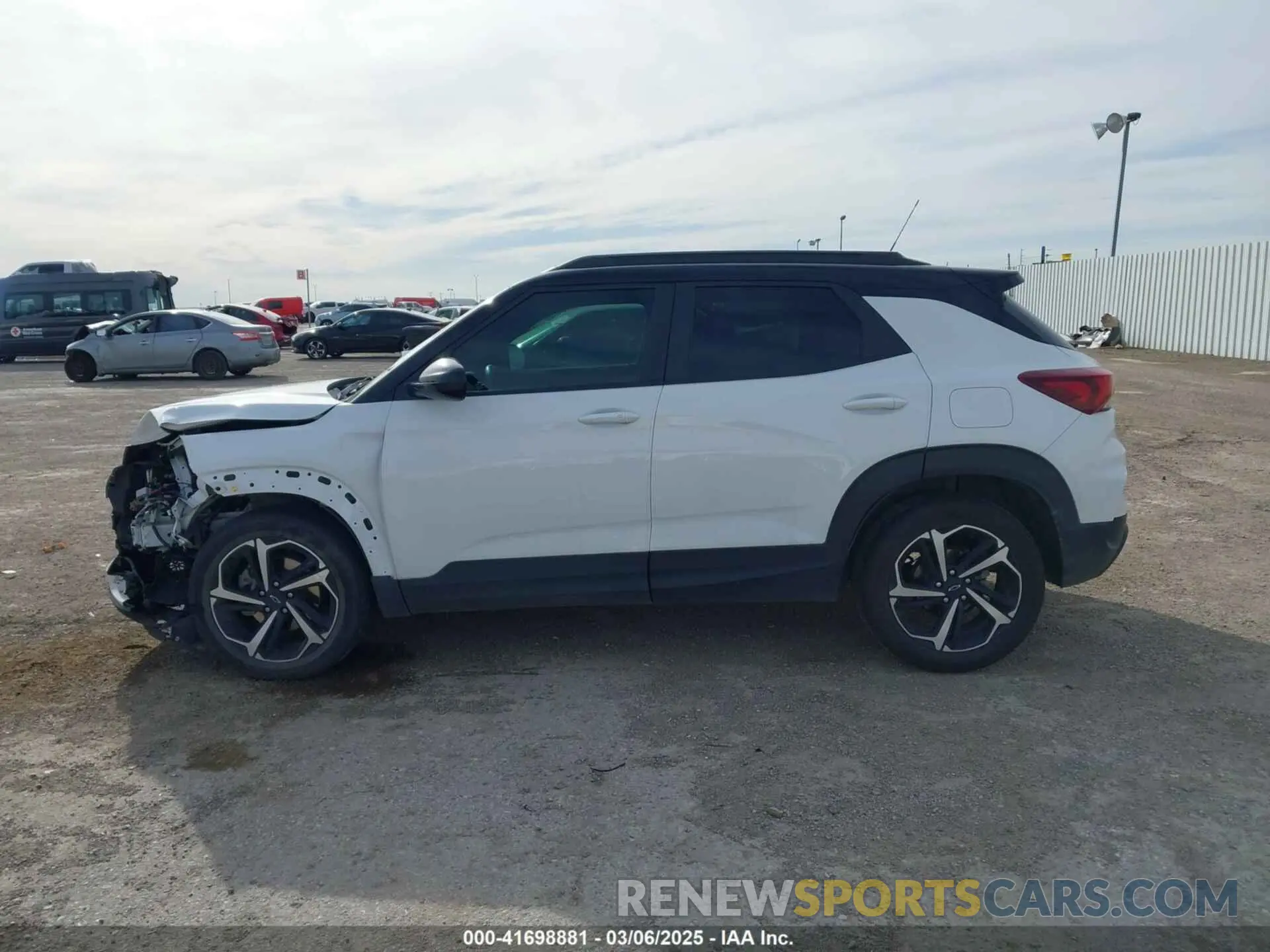 14 Photograph of a damaged car KL79MTSL2MB163941 CHEVROLET TRAILBLAZER 2021