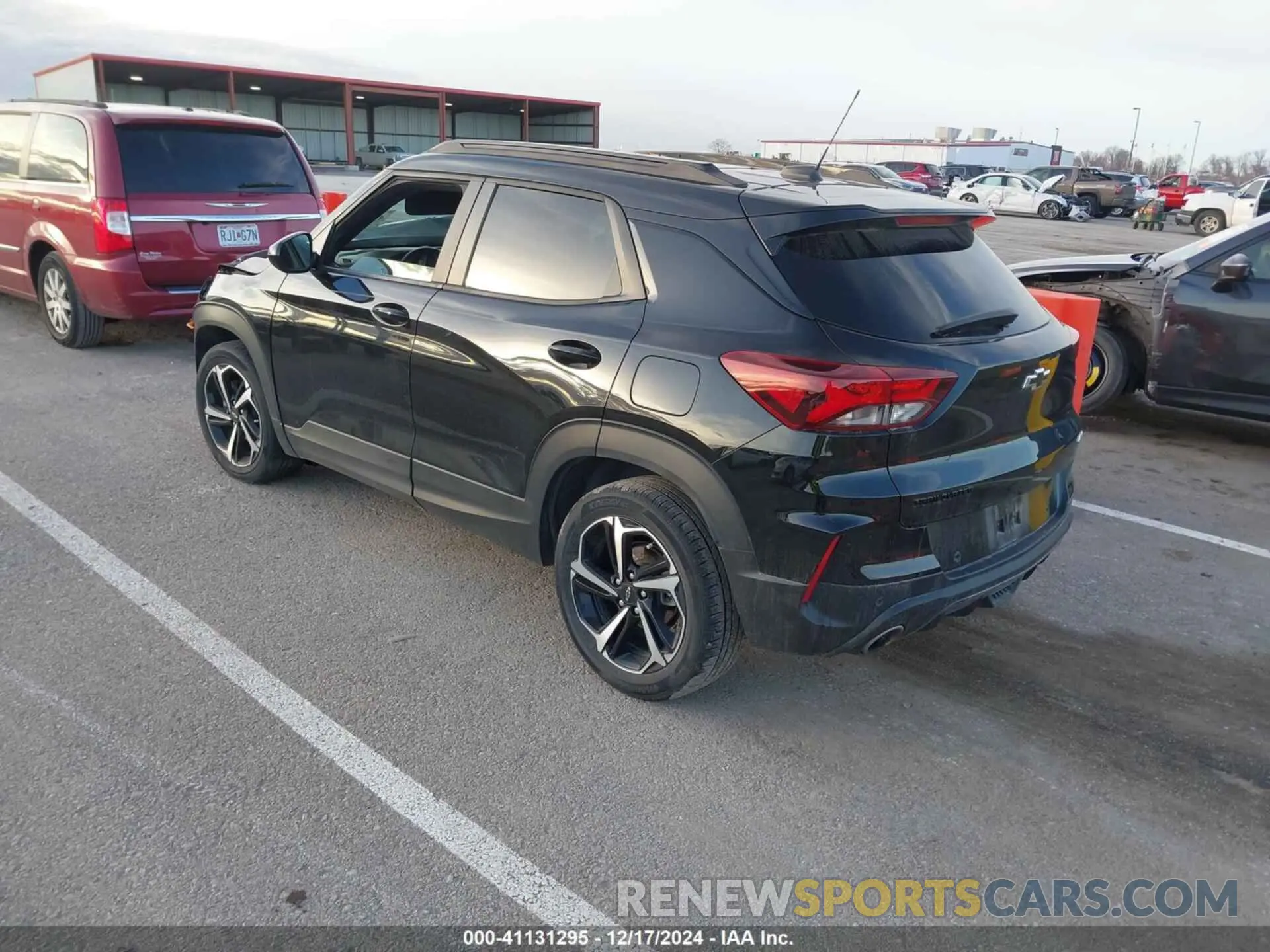 3 Фотография поврежденного автомобиля KL79MTSL4MB078003 CHEVROLET TRAILBLAZER 2021