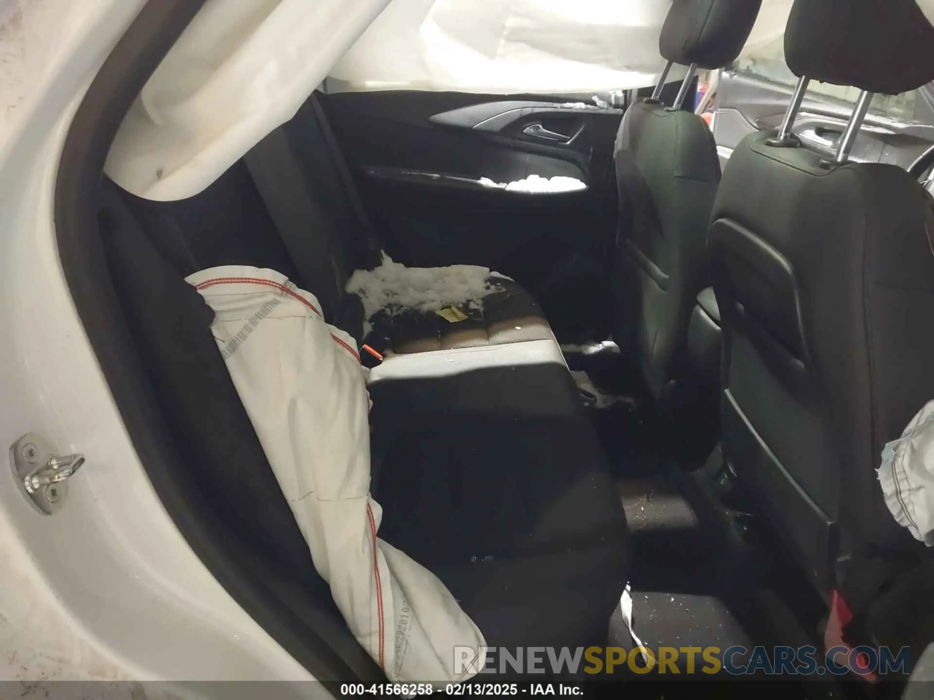 8 Фотография поврежденного автомобиля KL79MUSL1MB134999 CHEVROLET TRAILBLAZER 2021