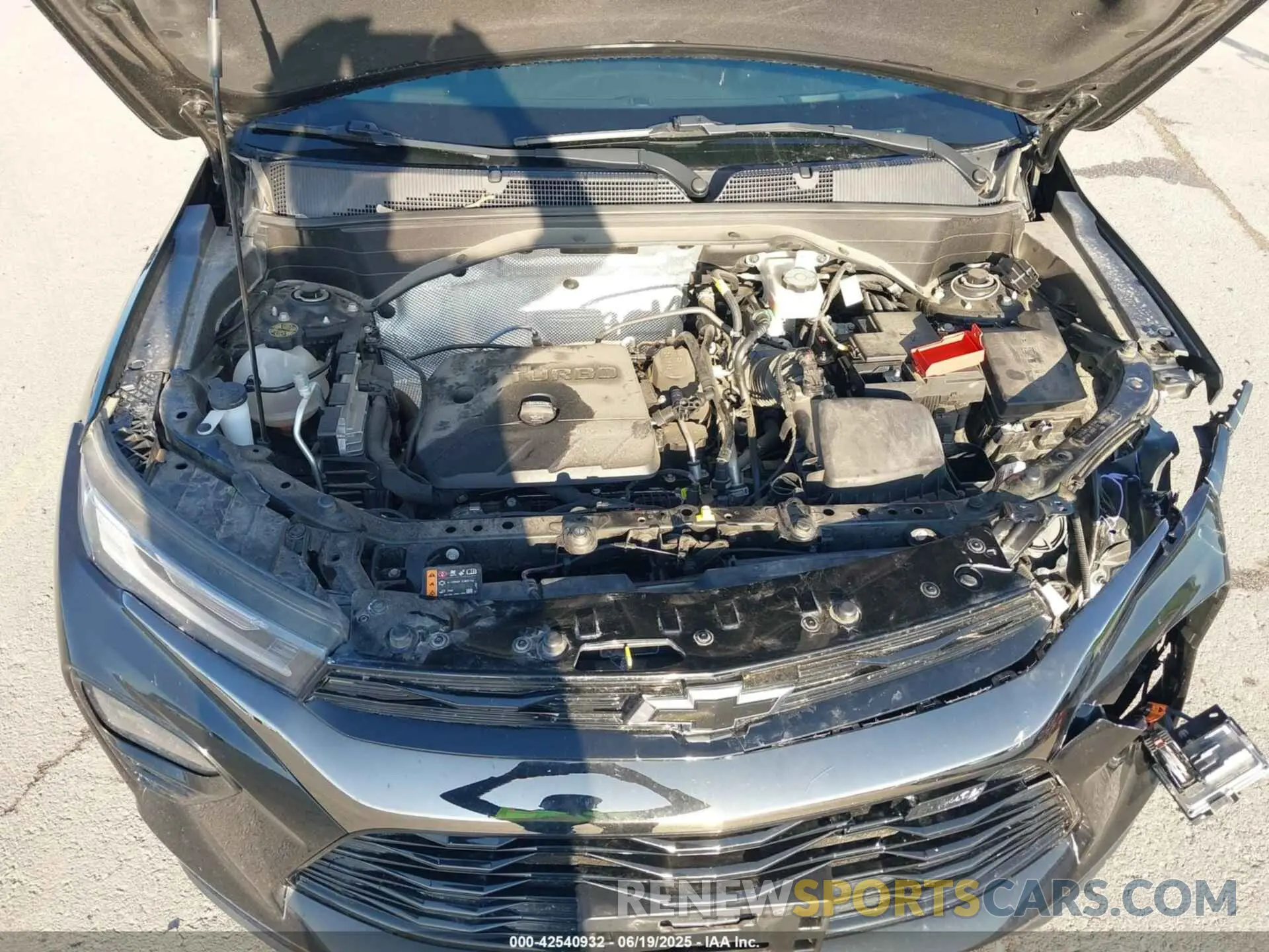 10 Photograph of a damaged car KL79MUSL2MB009431 CHEVROLET TRAILBLAZER 2021