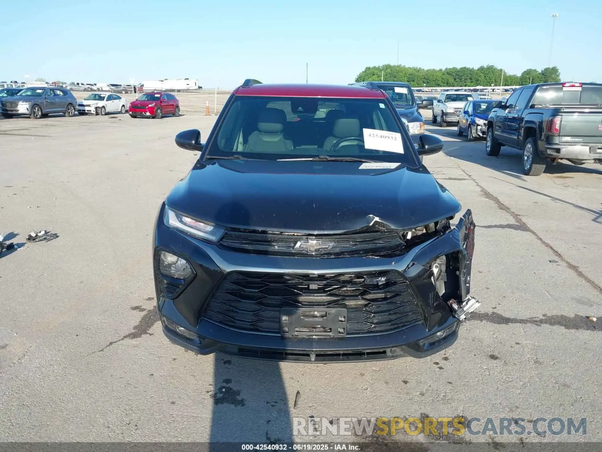 13 Photograph of a damaged car KL79MUSL2MB009431 CHEVROLET TRAILBLAZER 2021