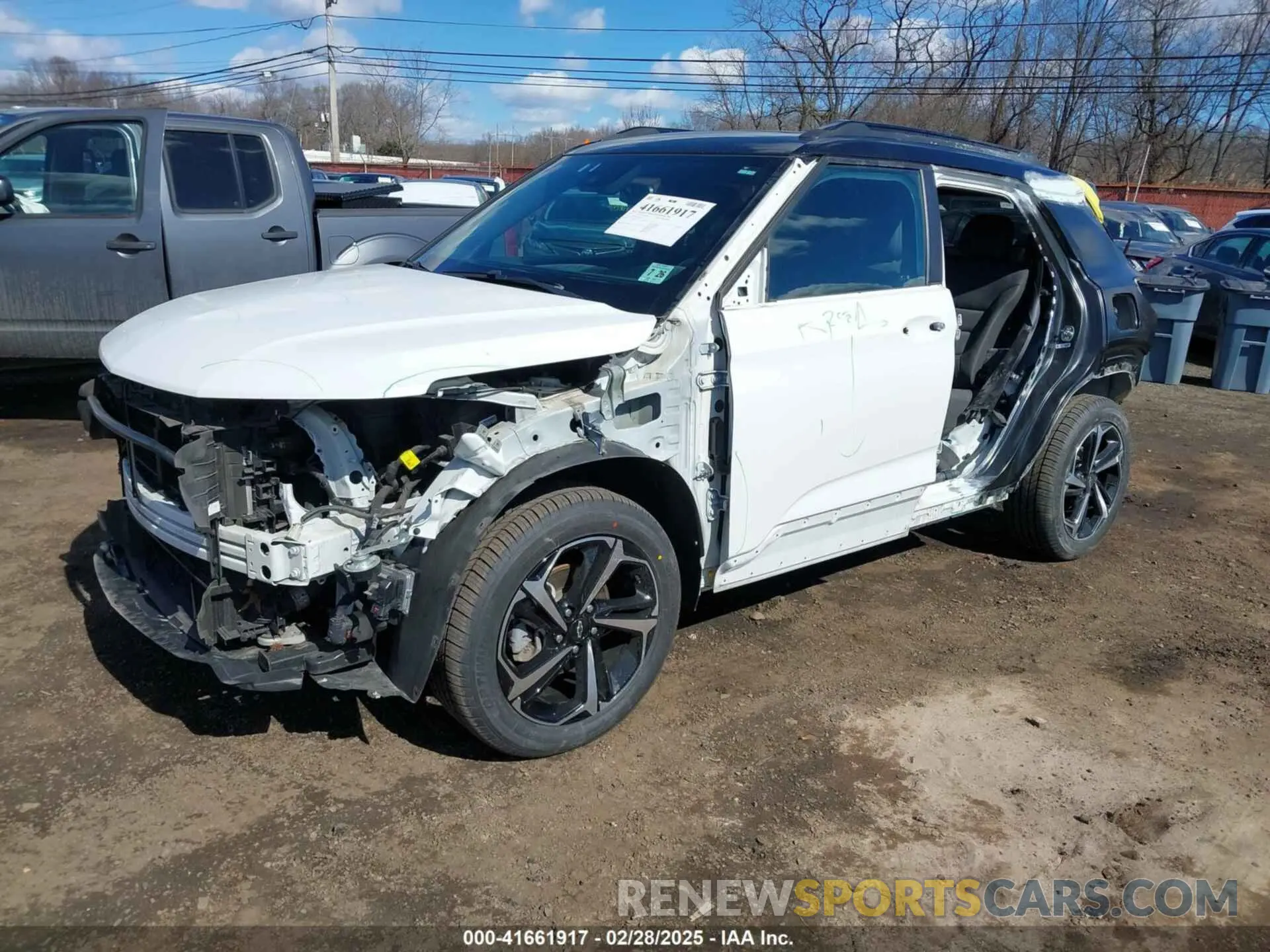 2 Photograph of a damaged car KL79MUSL2MB174573 CHEVROLET TRAILBLAZER 2021