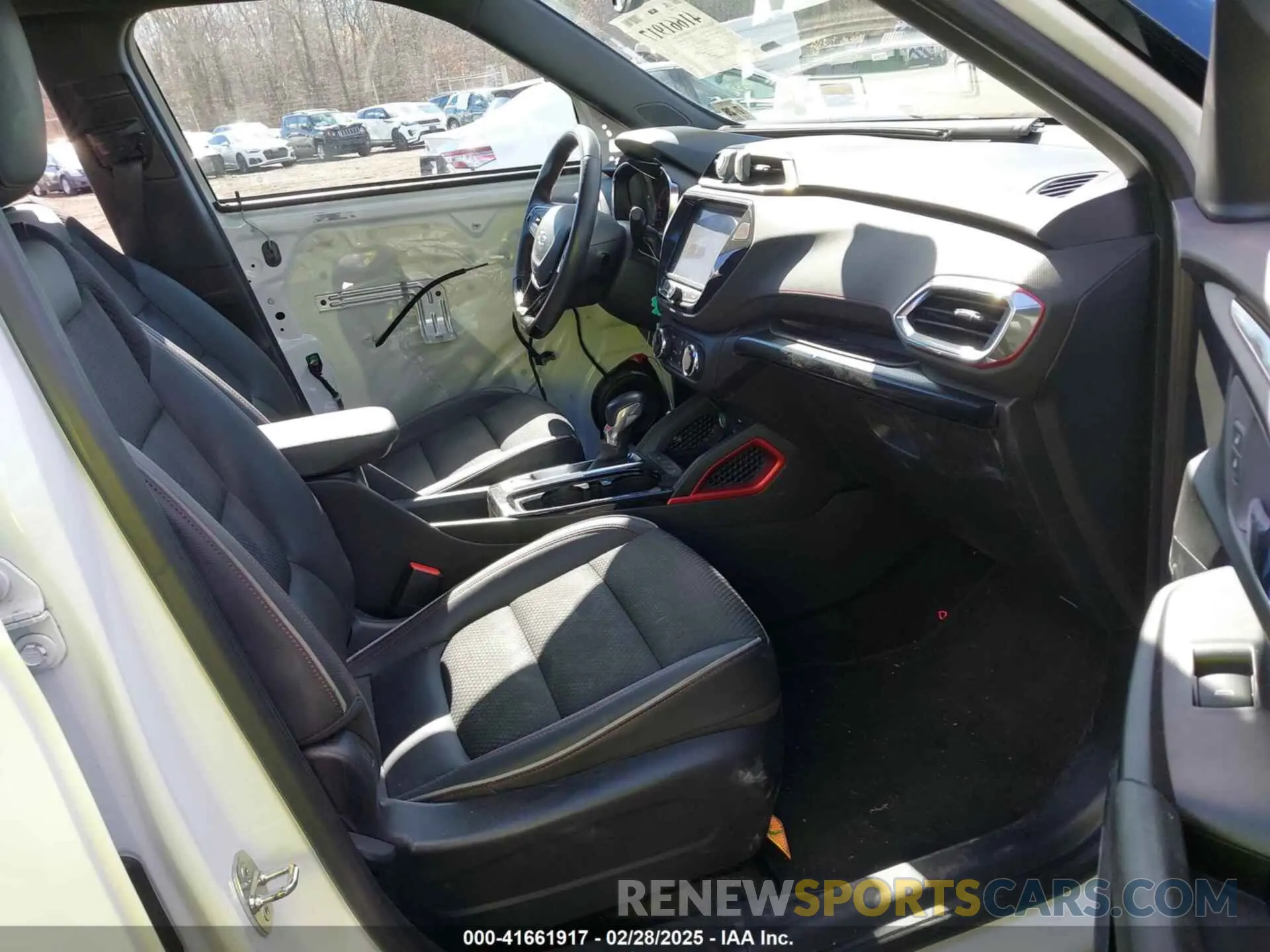 5 Photograph of a damaged car KL79MUSL2MB174573 CHEVROLET TRAILBLAZER 2021