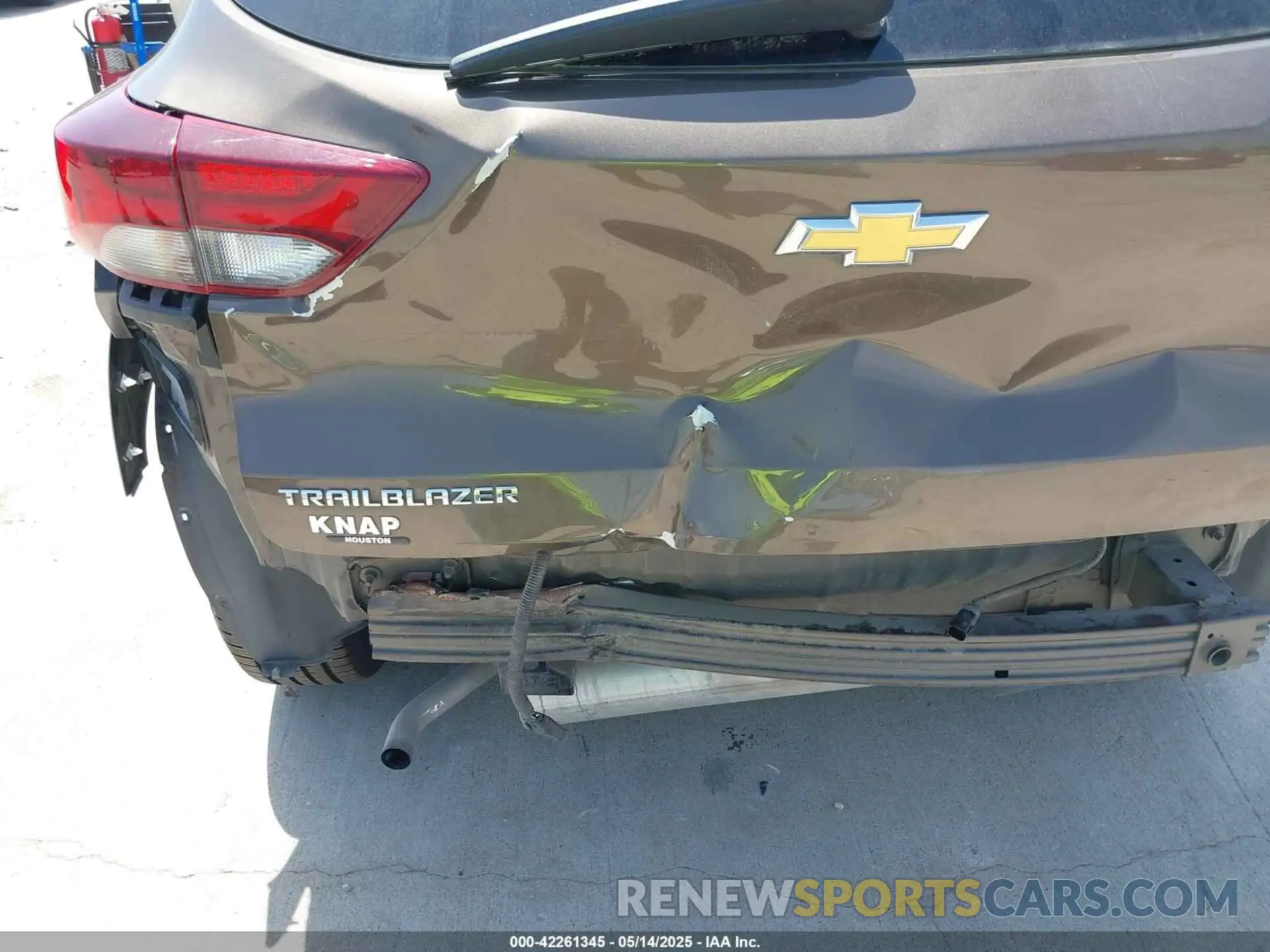 6 Photograph of a damaged car KL79MVSL0MB072646 CHEVROLET TRAILBLAZER 2021