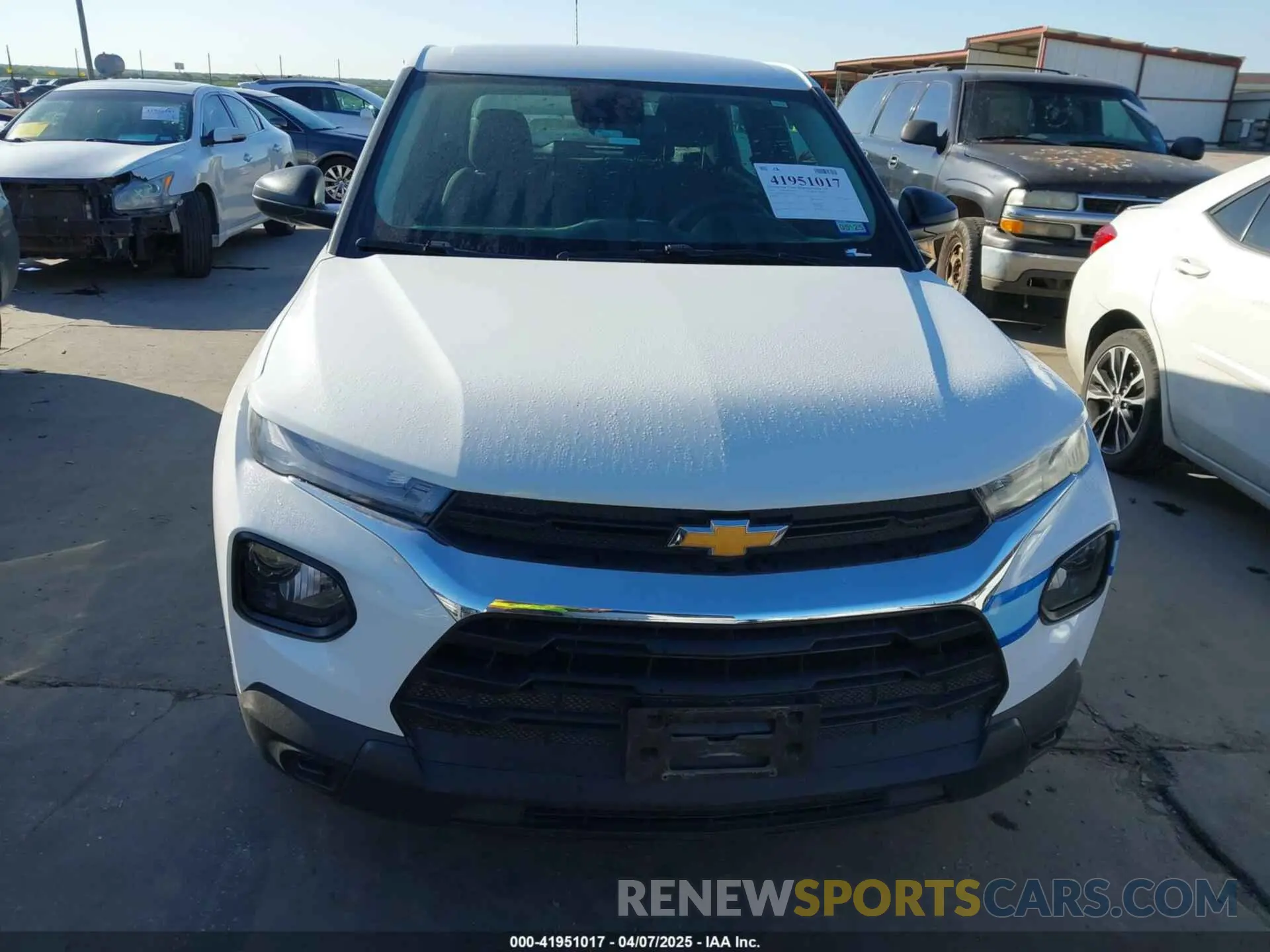 12 Photograph of a damaged car KL79MMS25NB103375 CHEVROLET TRAILBLAZER 2022