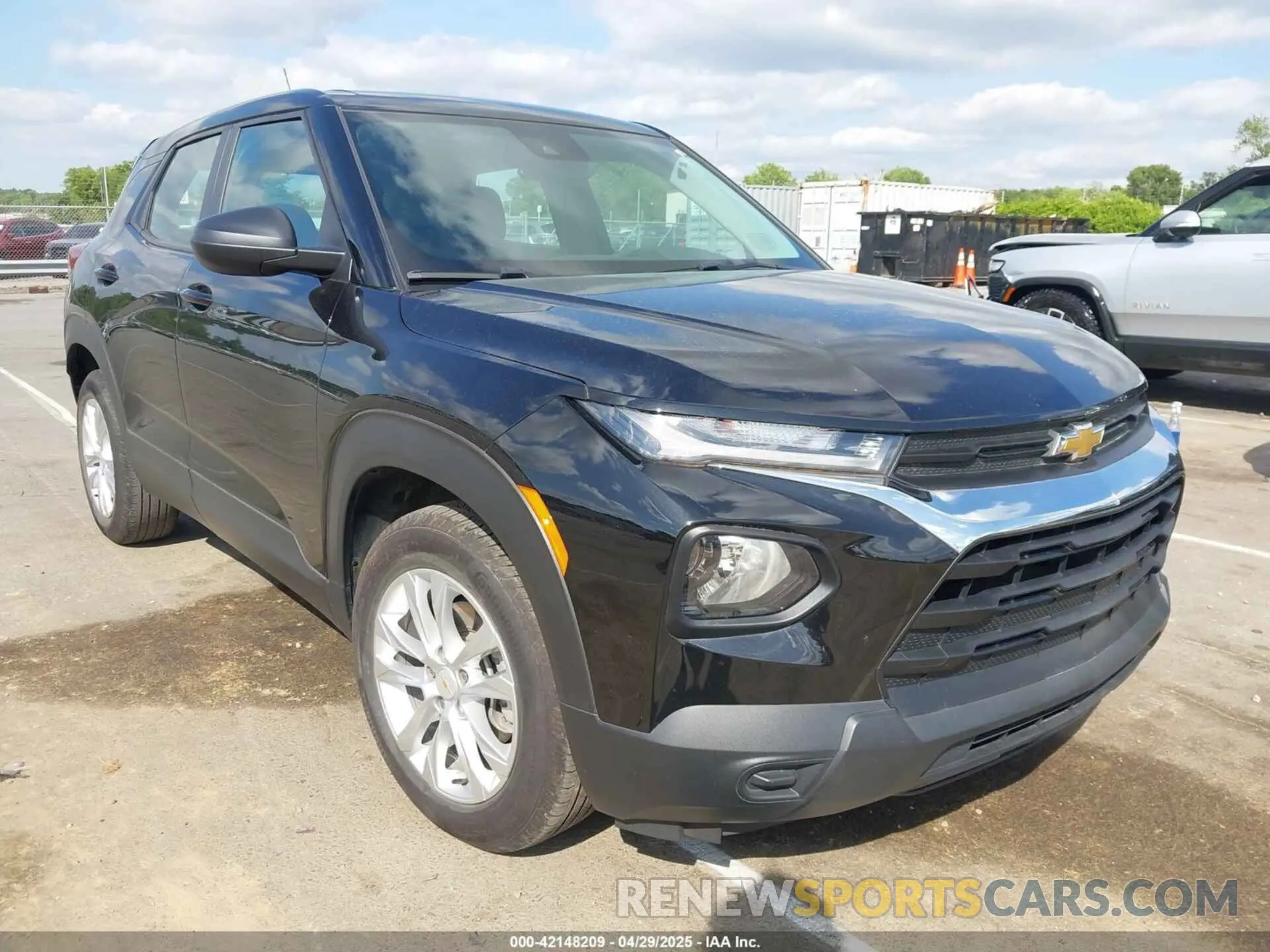 1 Фотография поврежденного автомобиля KL79MMS29NB136993 CHEVROLET TRAILBLAZER 2022