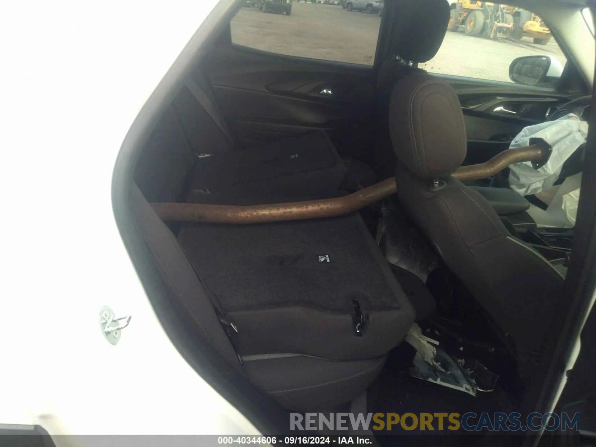 8 Photograph of a damaged car KL79MPS24NB123313 CHEVROLET TRAILBLAZER 2022