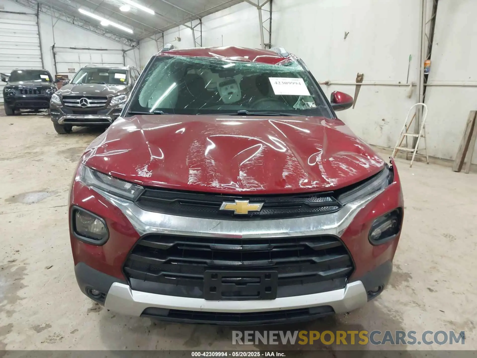 12 Photograph of a damaged car KL79MPSL3NB061458 CHEVROLET TRAILBLAZER 2022