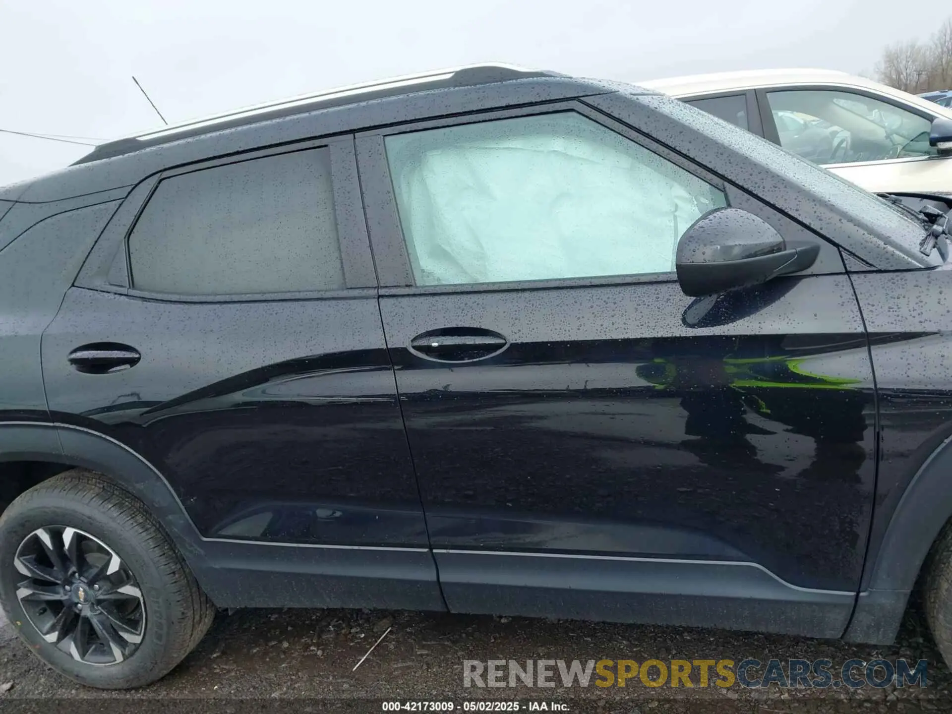 13 Photograph of a damaged car KL79MPSL6NB031127 CHEVROLET TRAILBLAZER 2022