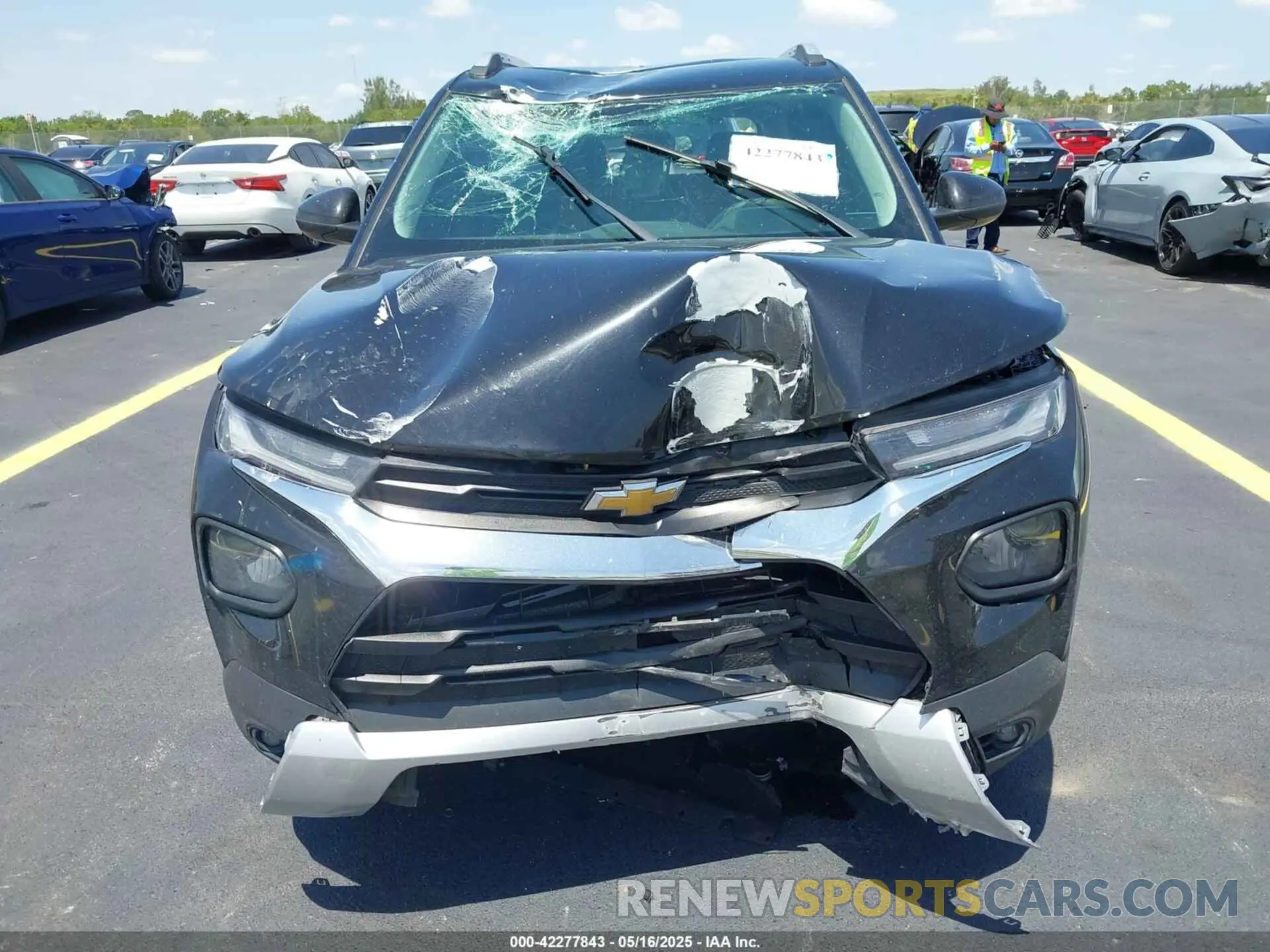 13 Photograph of a damaged car KL79MPSL9NB042932 CHEVROLET TRAILBLAZER 2022