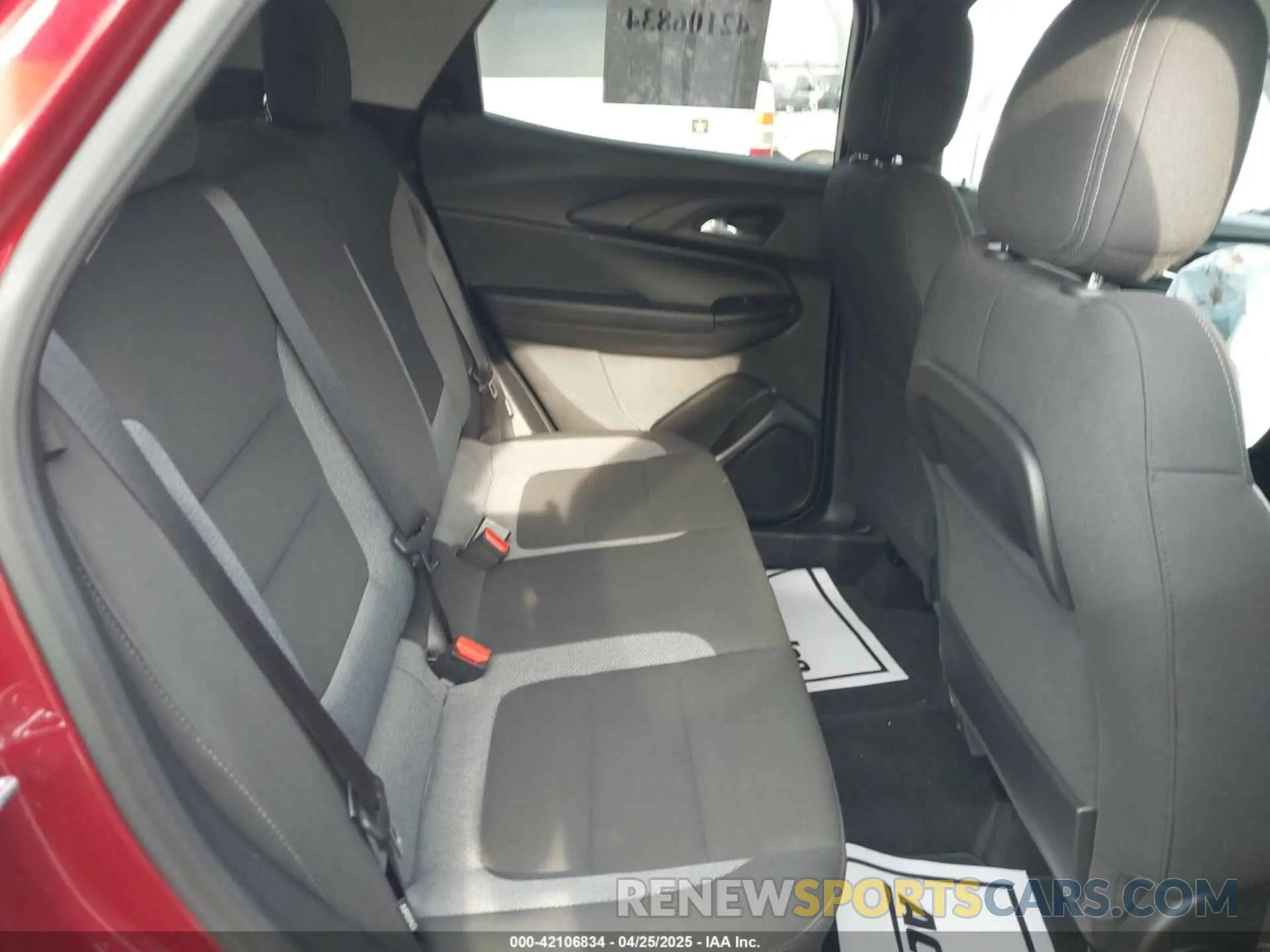 8 Фотография поврежденного автомобиля KL79MRSL8NB096010 CHEVROLET TRAILBLAZER 2022