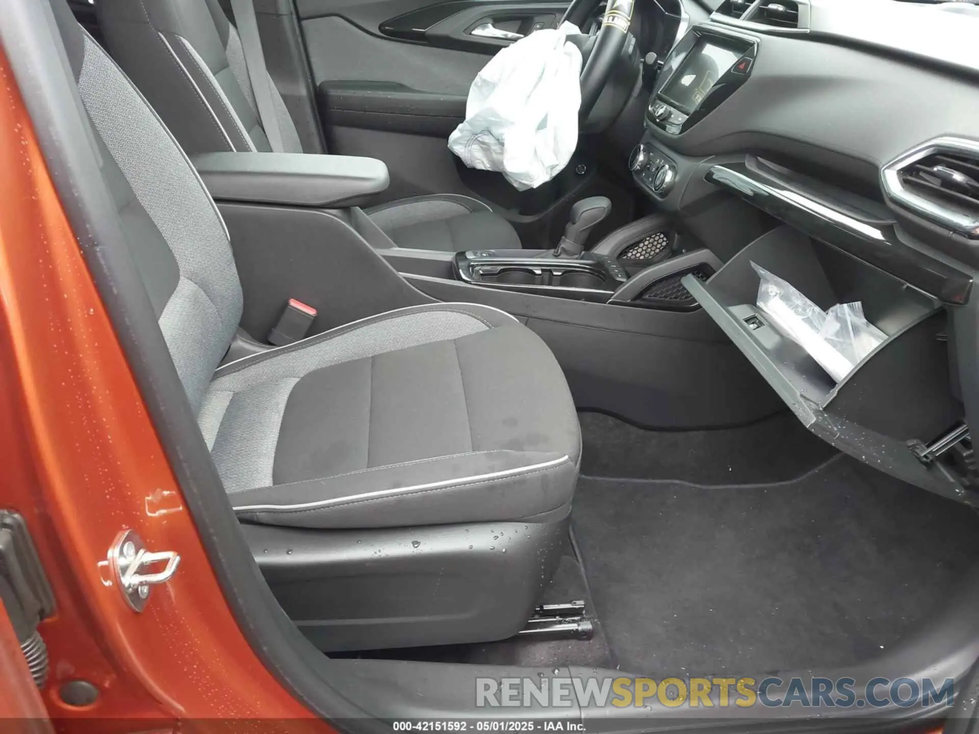 5 Фотография поврежденного автомобиля KL79MRSLXNB130481 CHEVROLET TRAILBLAZER 2022