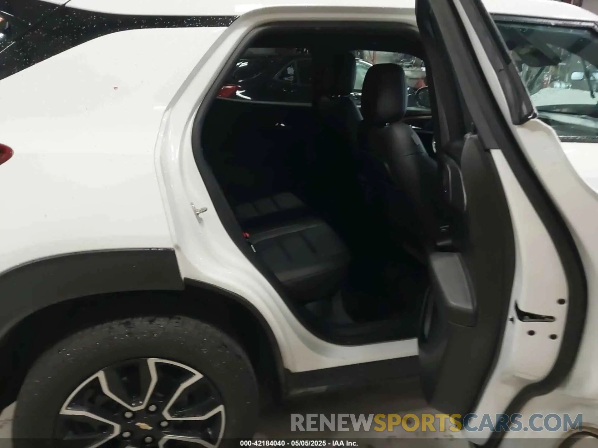 8 Фотография поврежденного автомобиля KL79MSSL0NB051182 CHEVROLET TRAILBLAZER 2022