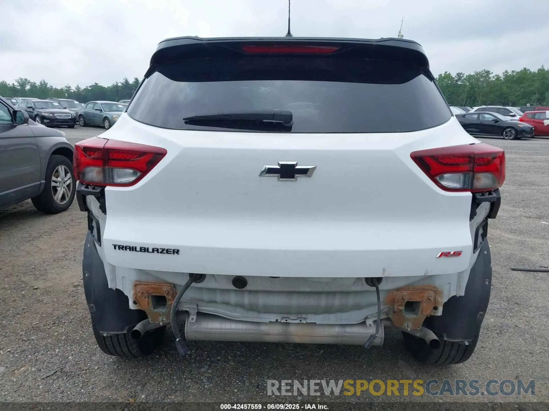16 Photograph of a damaged car KL79MTSL2NB010512 CHEVROLET TRAILBLAZER 2022