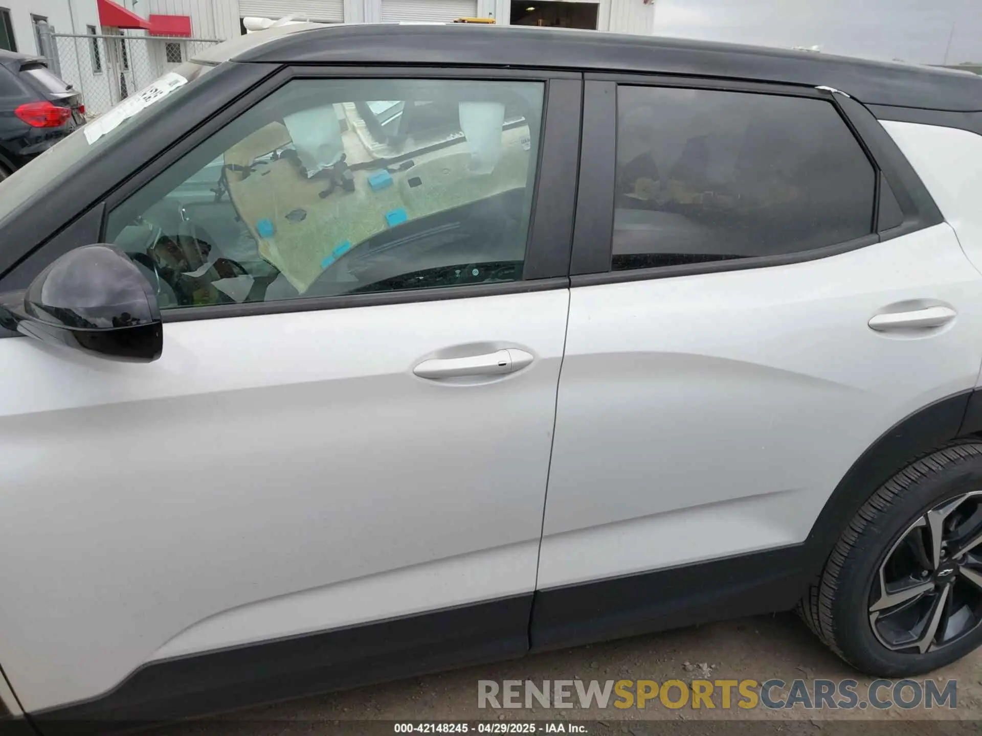 15 Photograph of a damaged car KL79MTSL3NB118959 CHEVROLET TRAILBLAZER 2022