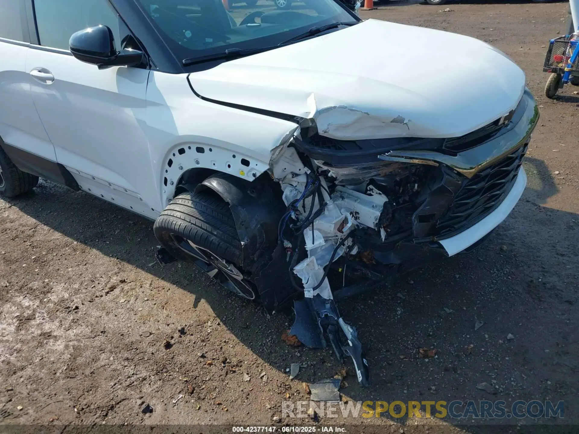 6 Photograph of a damaged car KL79MTSL5NB019463 CHEVROLET TRAILBLAZER 2022