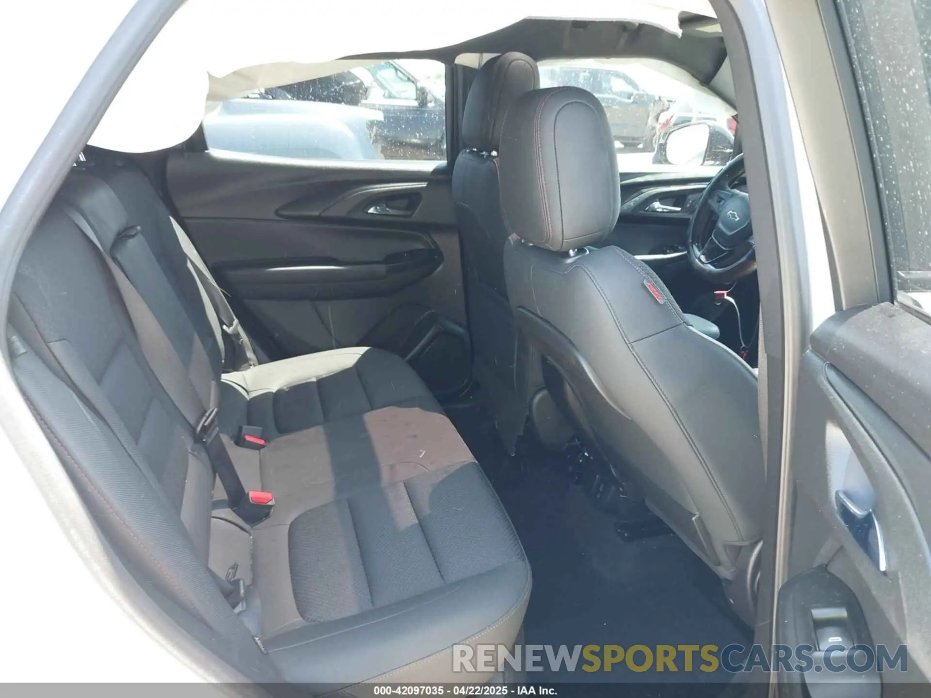 8 Фотография поврежденного автомобиля KL79MTSL6NB096424 CHEVROLET TRAILBLAZER 2022