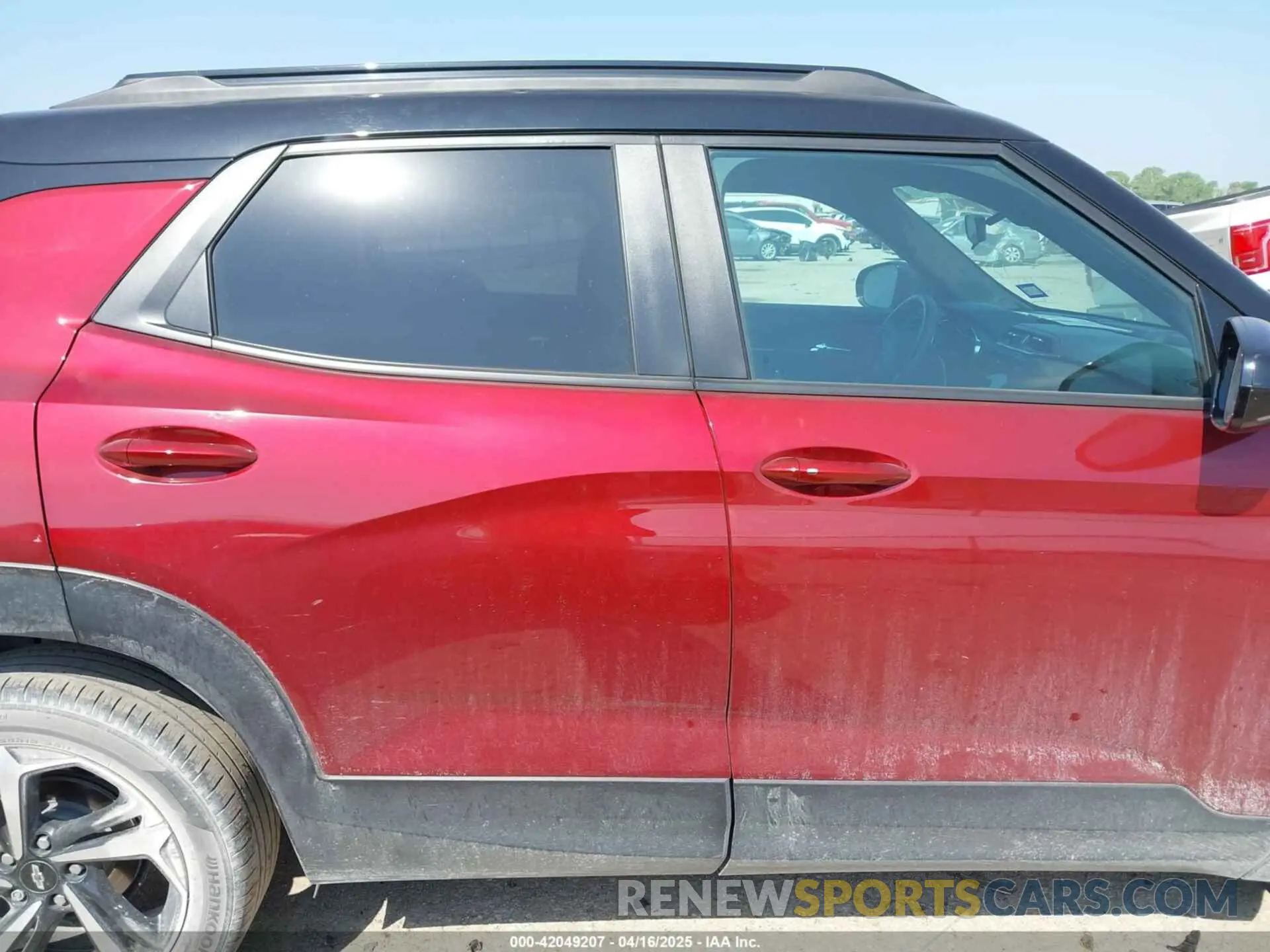 13 Photograph of a damaged car KL79MTSL7NB108094 CHEVROLET TRAILBLAZER 2022