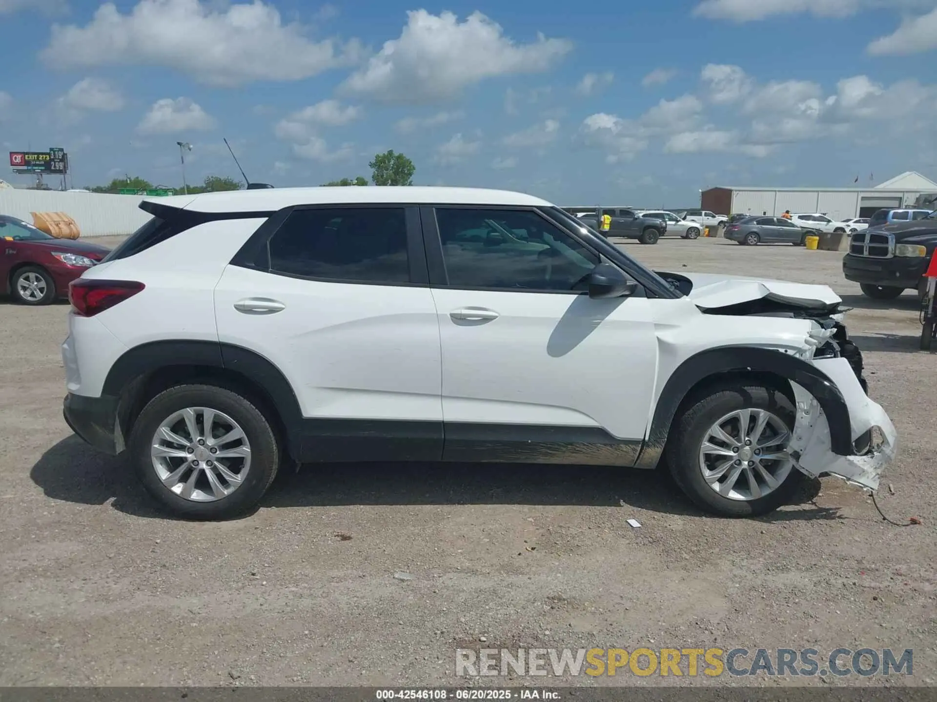 14 Photograph of a damaged car KL79MMS24PB168155 CHEVROLET TRAILBLAZER 2023