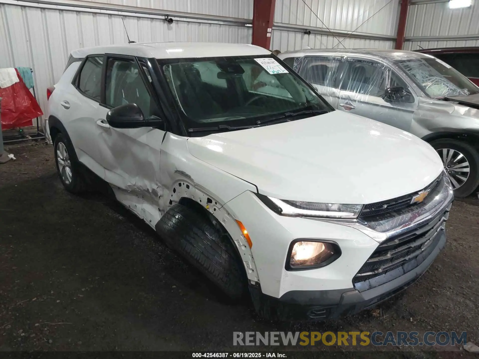 6 Фотография поврежденного автомобиля KL79MMS25PB183120 CHEVROLET TRAILBLAZER 2023