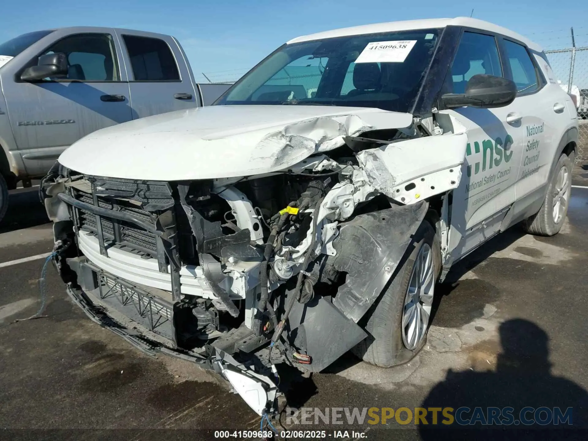 6 Photograph of a damaged car KL79MNSL1PB126718 CHEVROLET TRAILBLAZER 2023