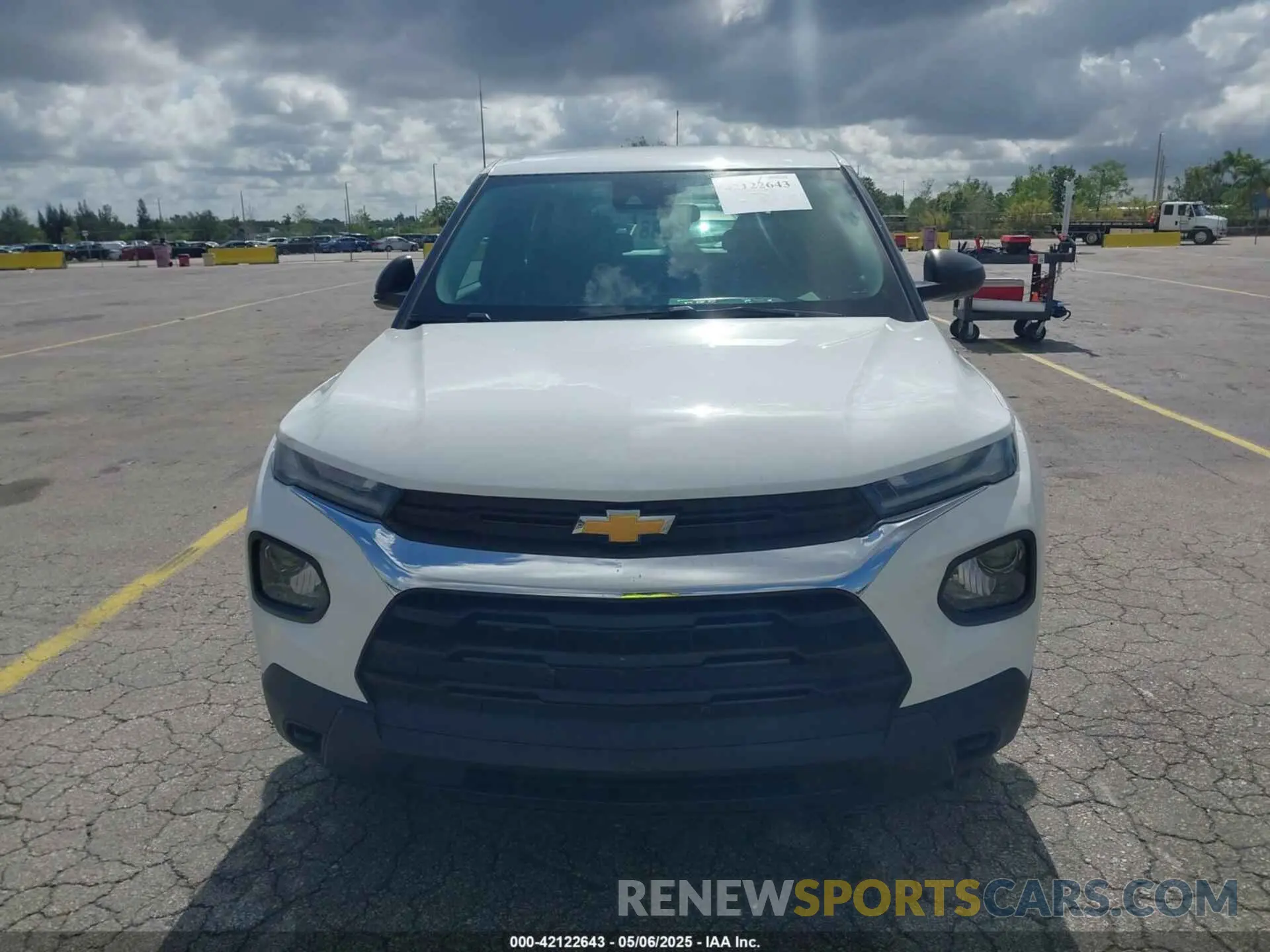 6 Photograph of a damaged car KL79MNSL6PB034097 CHEVROLET TRAILBLAZER 2023