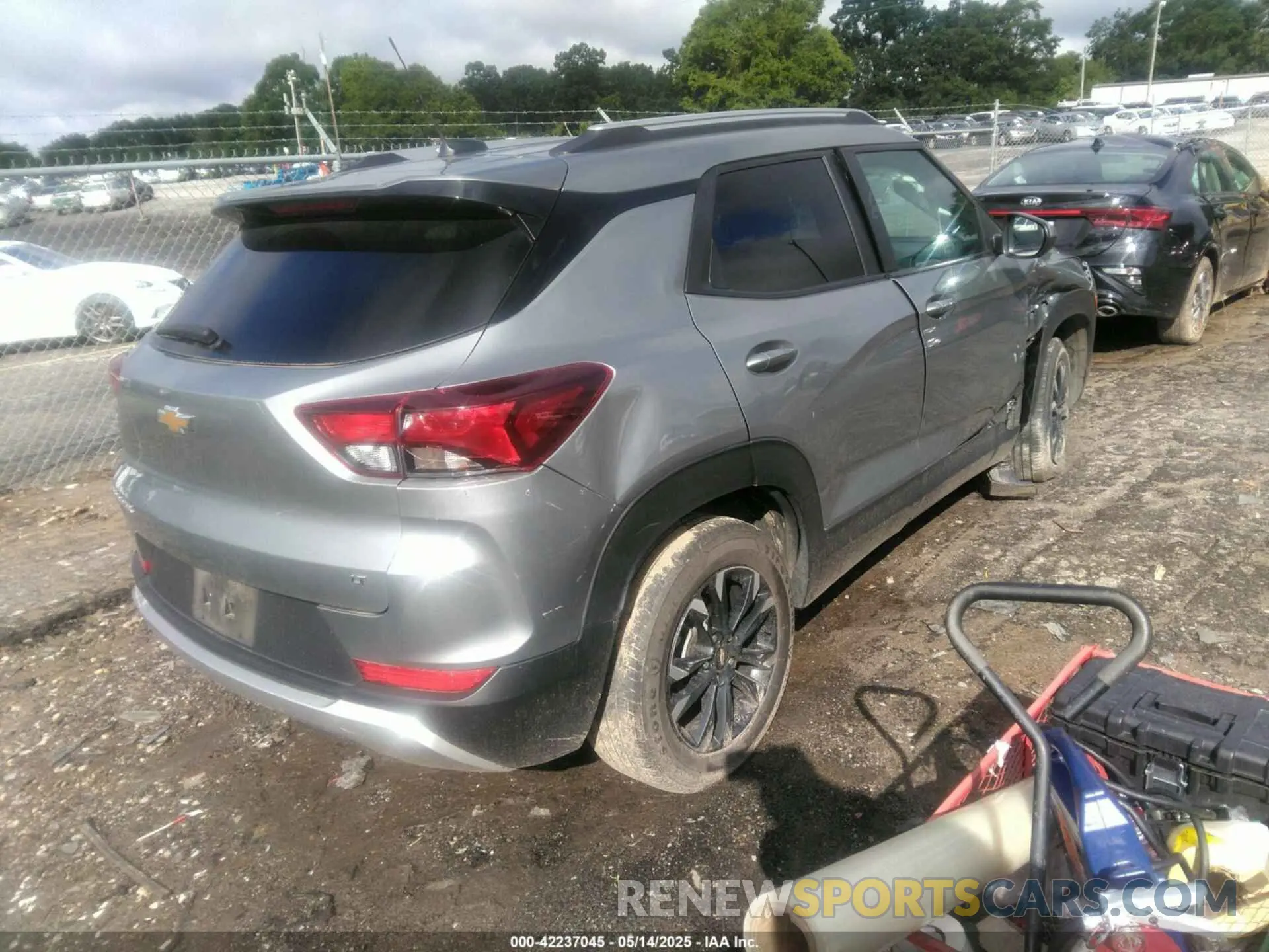 4 Photograph of a damaged car KL79MPS27PB193066 CHEVROLET TRAILBLAZER 2023