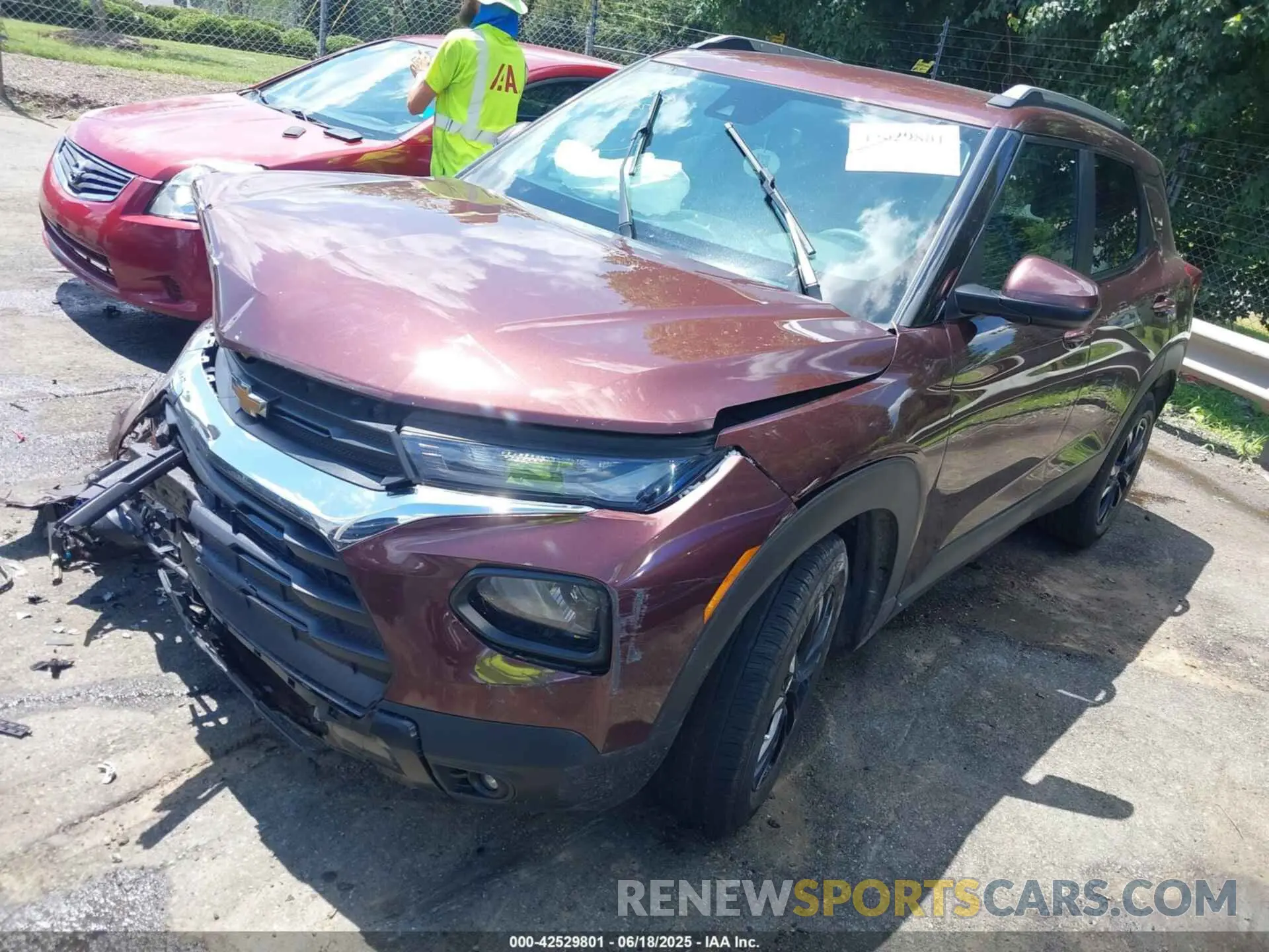2 Photograph of a damaged car KL79MPS28PB018356 CHEVROLET TRAILBLAZER 2023