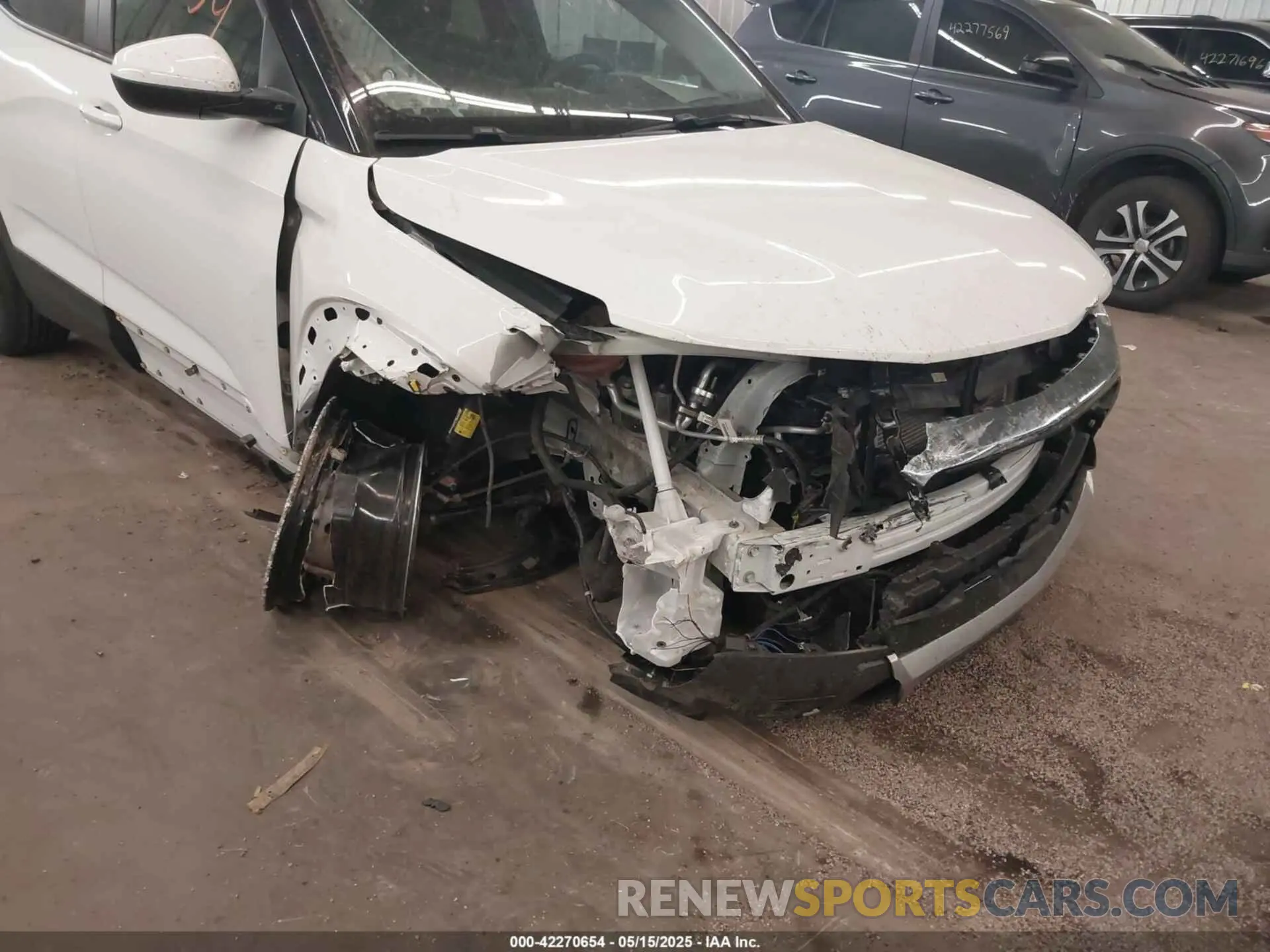 6 Фотография поврежденного автомобиля KL79MPS29PB056162 CHEVROLET TRAILBLAZER 2023