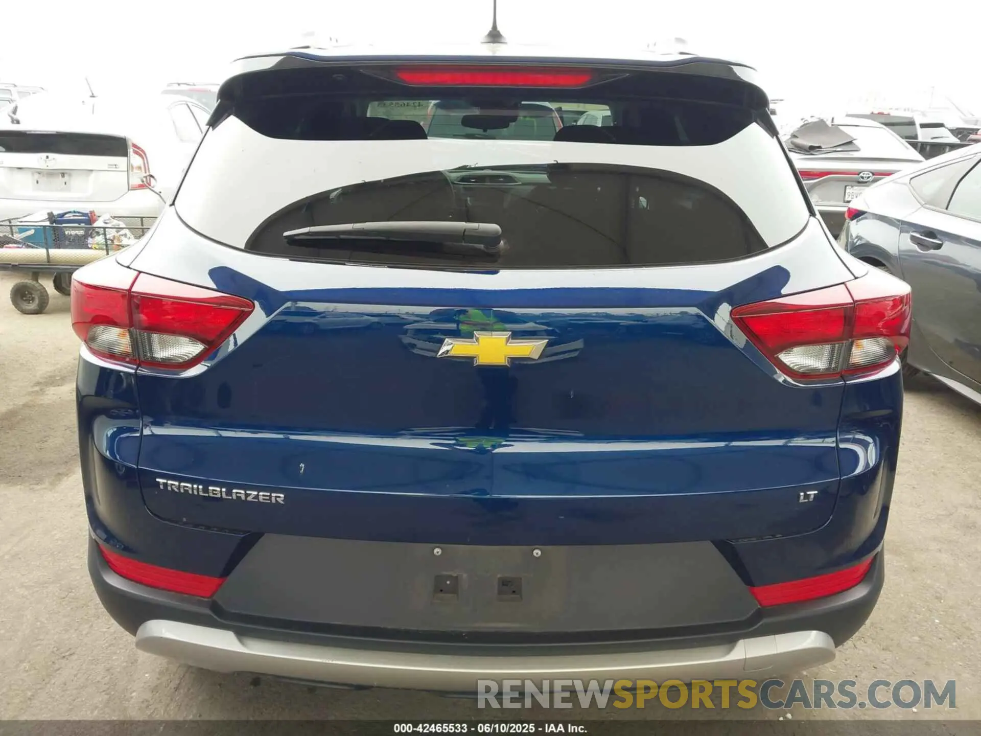 16 Photograph of a damaged car KL79MPS2XPB025079 CHEVROLET TRAILBLAZER 2023