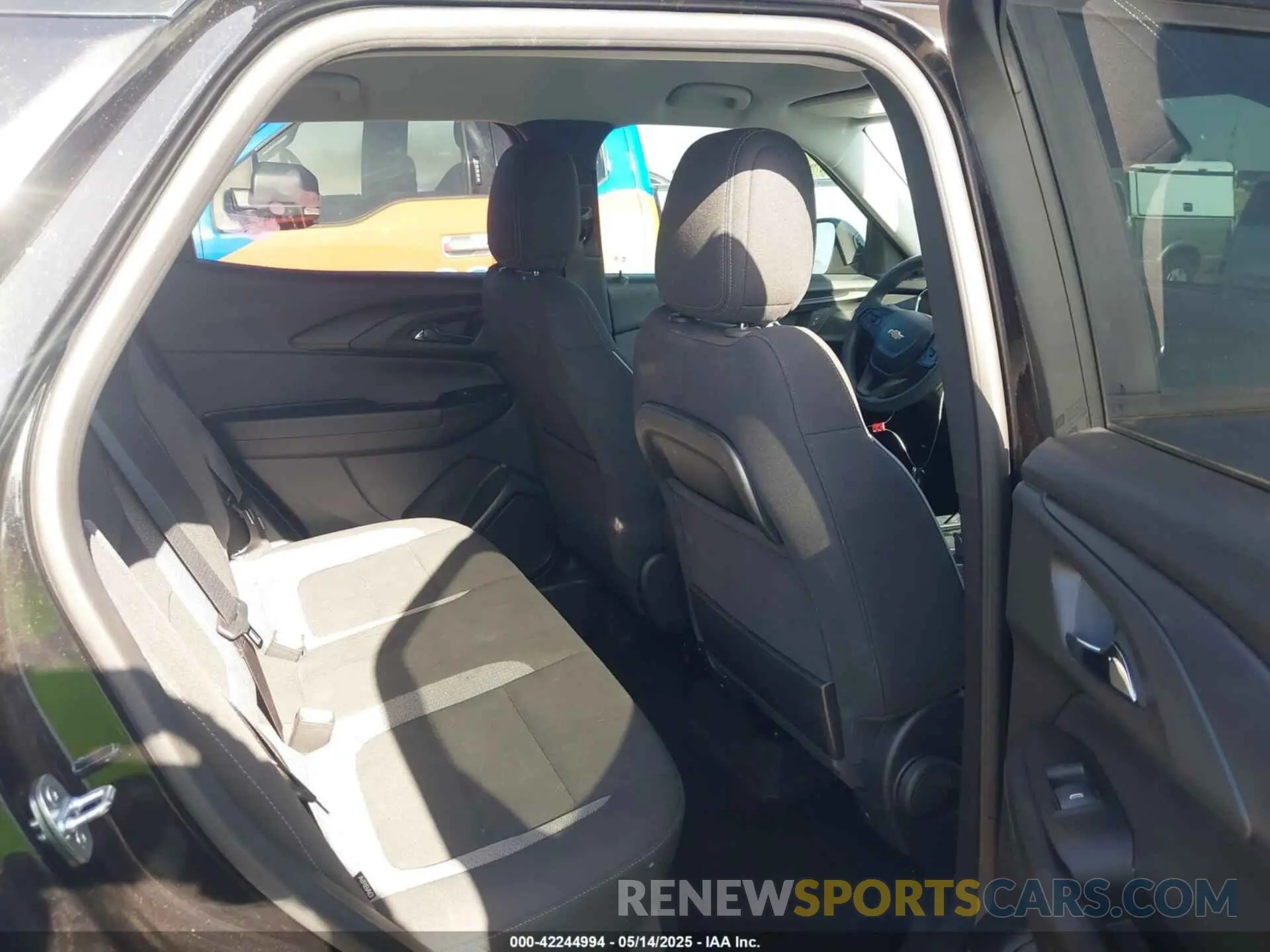 8 Photograph of a damaged car KL79MPSL0PB134434 CHEVROLET TRAILBLAZER 2023