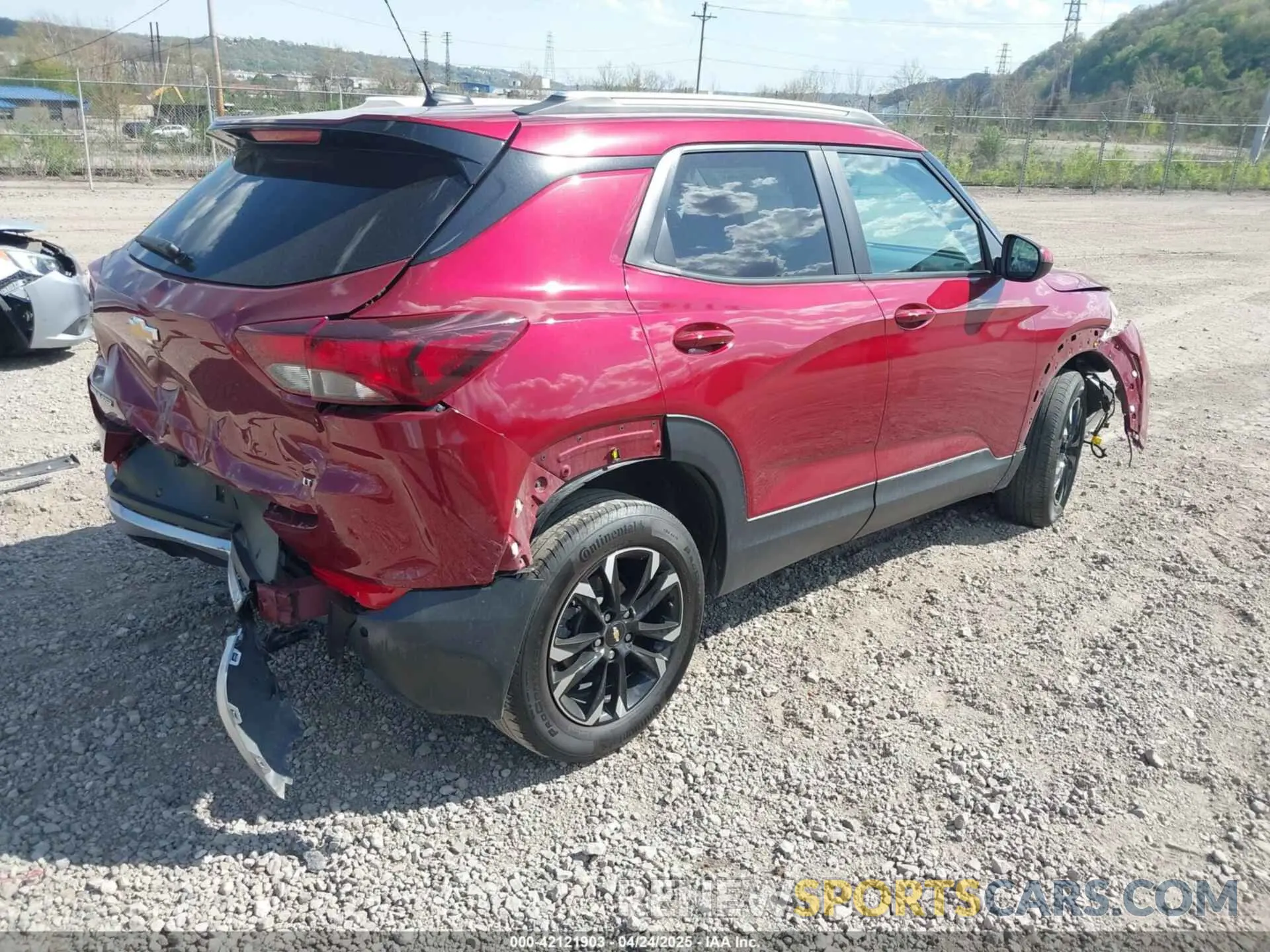 4 Photograph of a damaged car KL79MPSL2PB081137 CHEVROLET TRAILBLAZER 2023