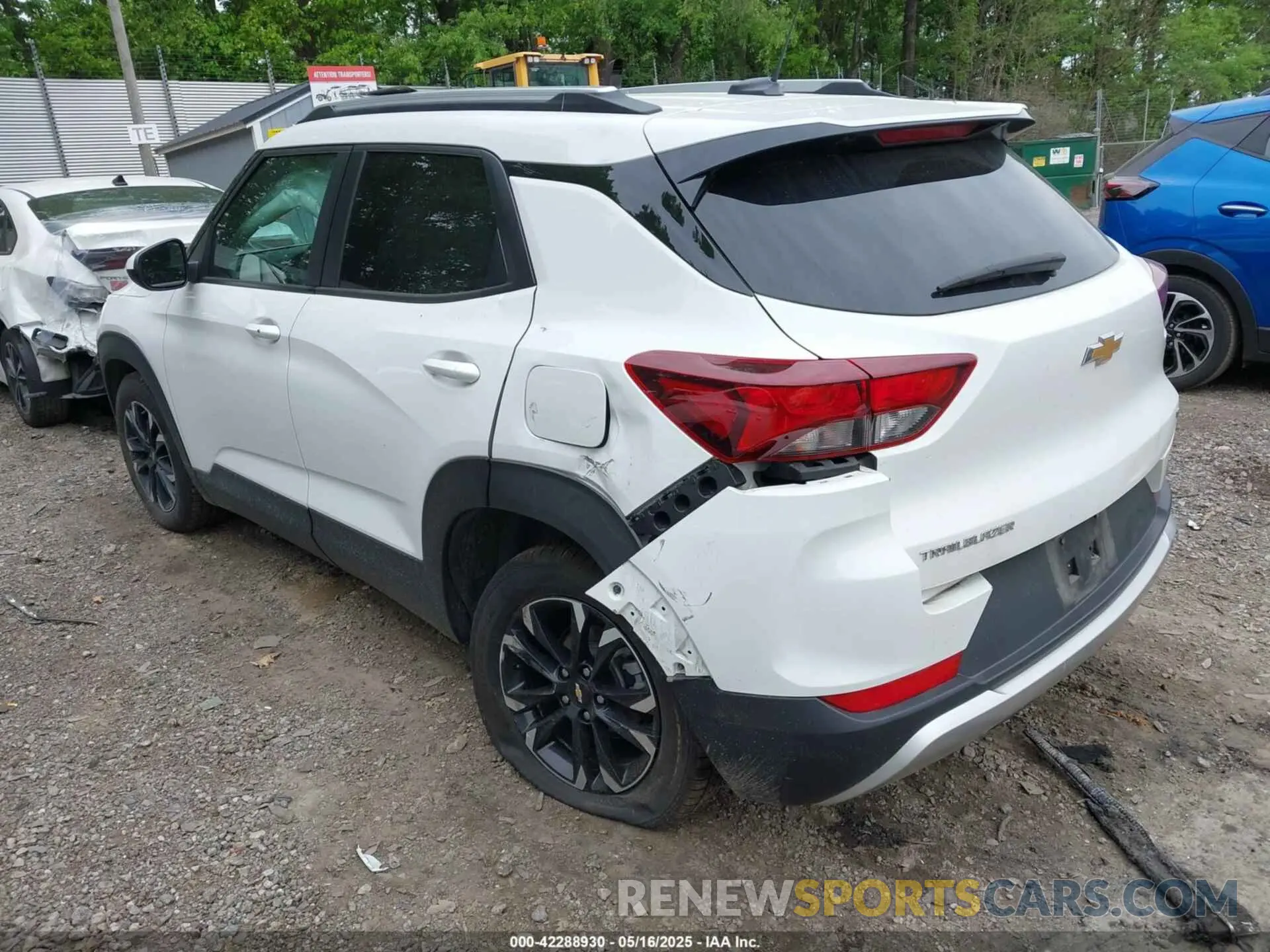 3 Фотография поврежденного автомобиля KL79MPSL2PB112824 CHEVROLET TRAILBLAZER 2023