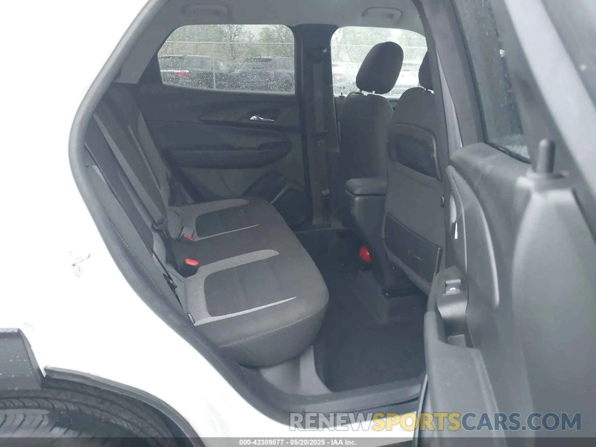 8 Фотография поврежденного автомобиля KL79MPSL9PB151586 CHEVROLET TRAILBLAZER 2023