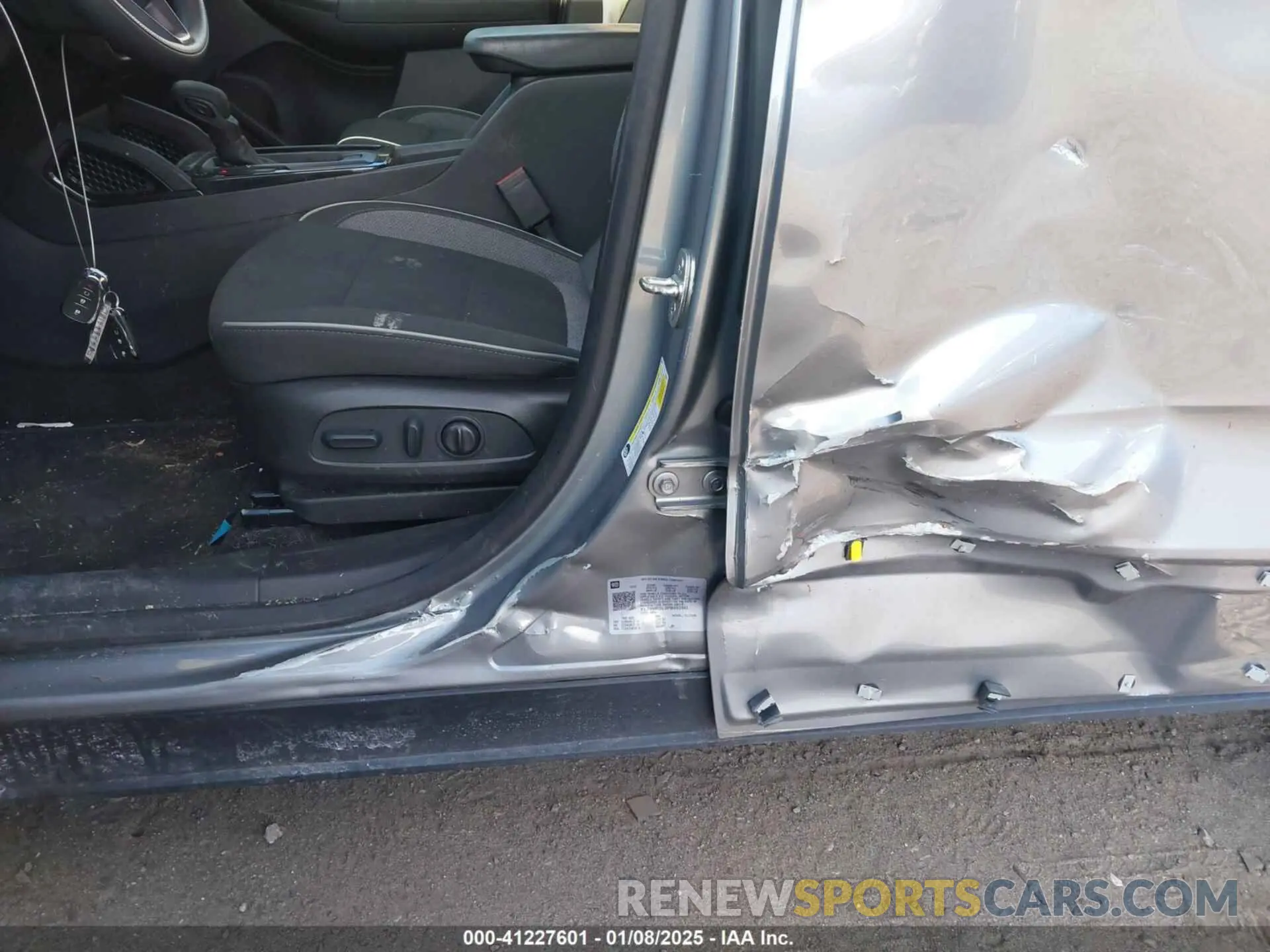 17 Photograph of a damaged car KL79MRSL0PB092861 CHEVROLET TRAILBLAZER 2023