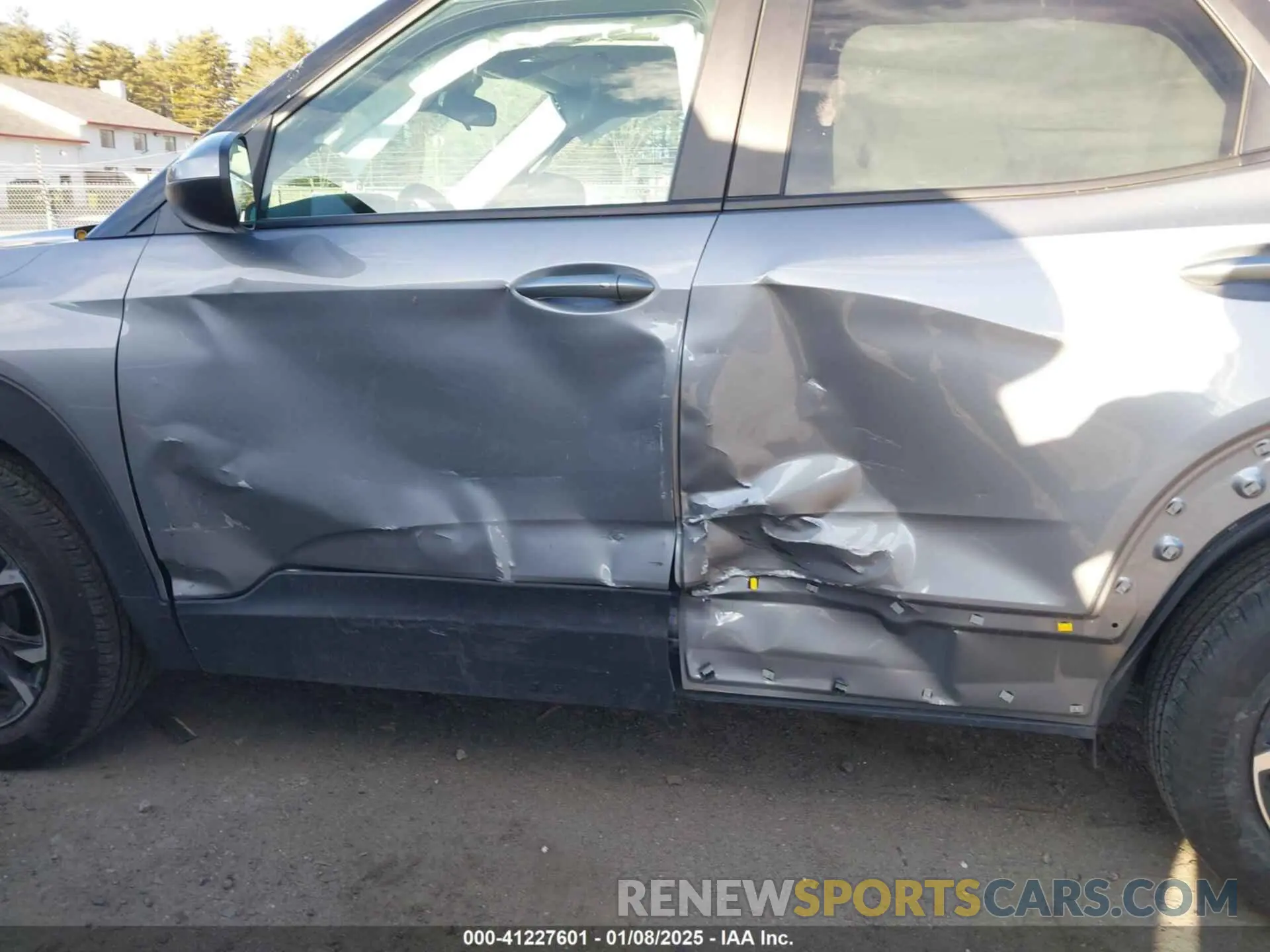 6 Photograph of a damaged car KL79MRSL0PB092861 CHEVROLET TRAILBLAZER 2023