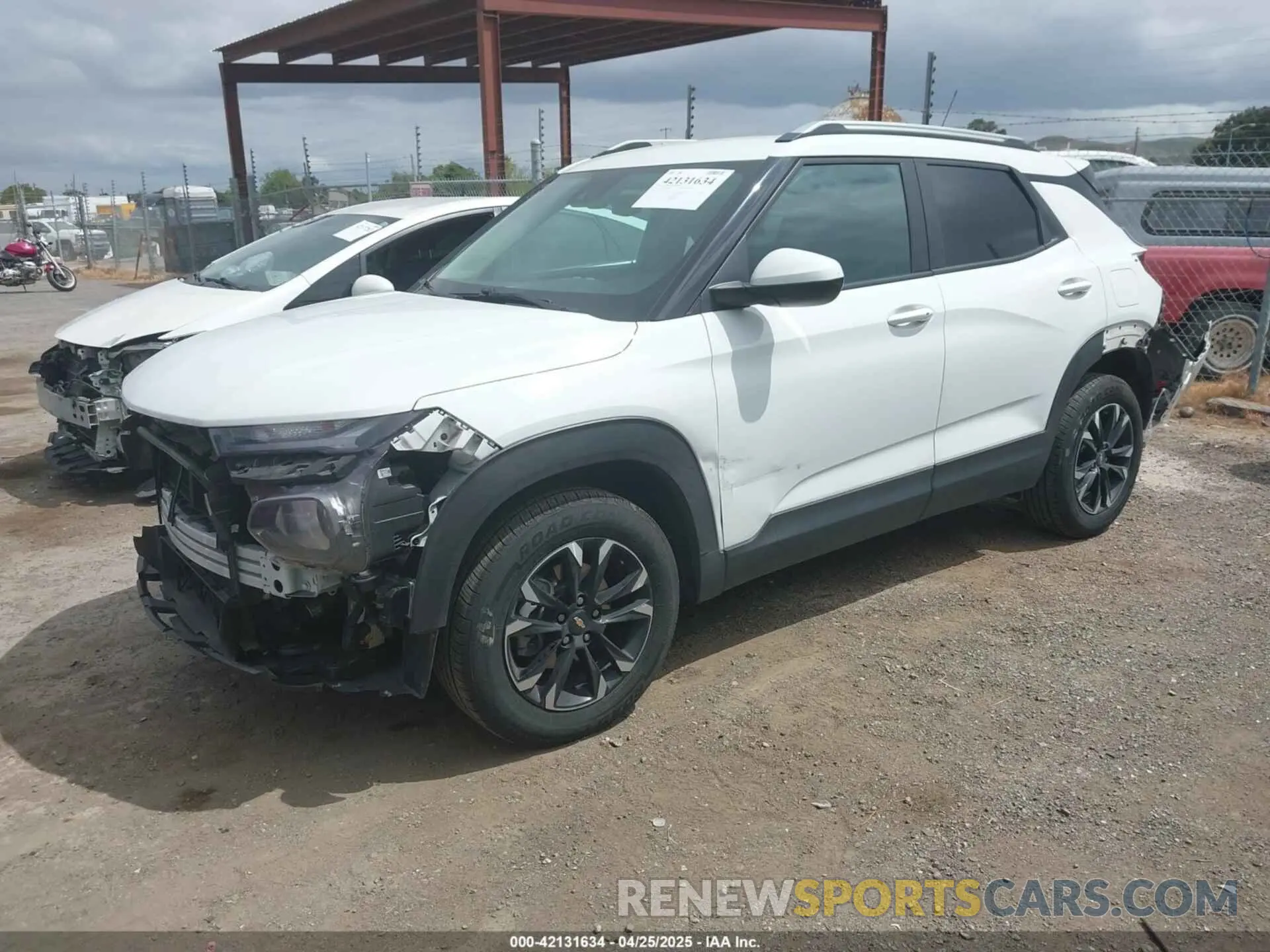 2 Фотография поврежденного автомобиля KL79MRSL0PB182561 CHEVROLET TRAILBLAZER 2023