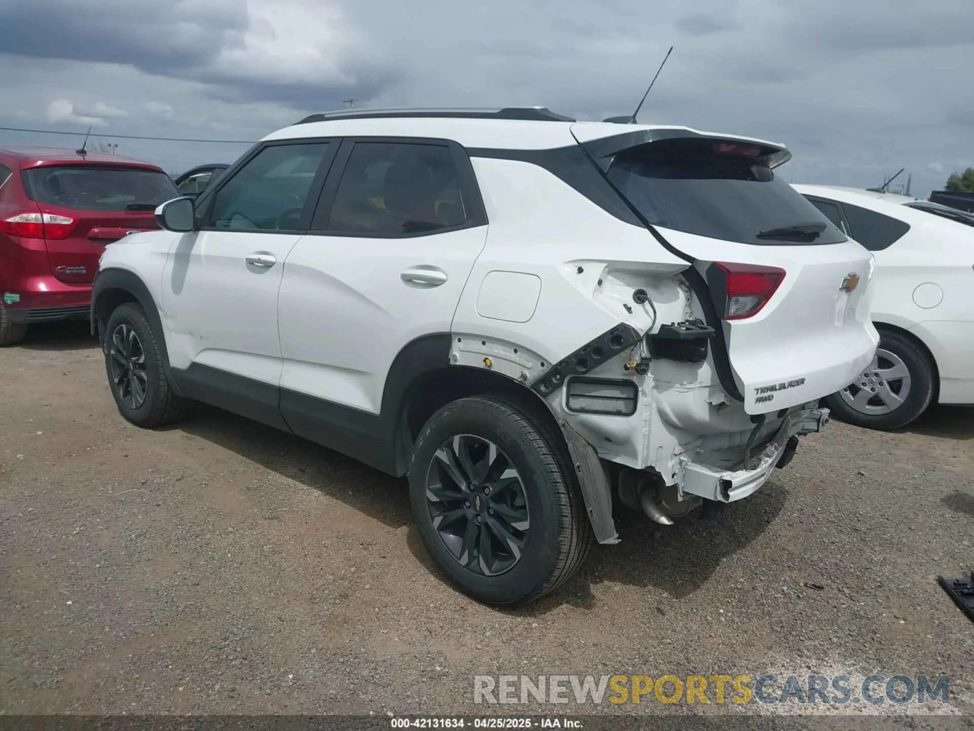 3 Фотография поврежденного автомобиля KL79MRSL0PB182561 CHEVROLET TRAILBLAZER 2023