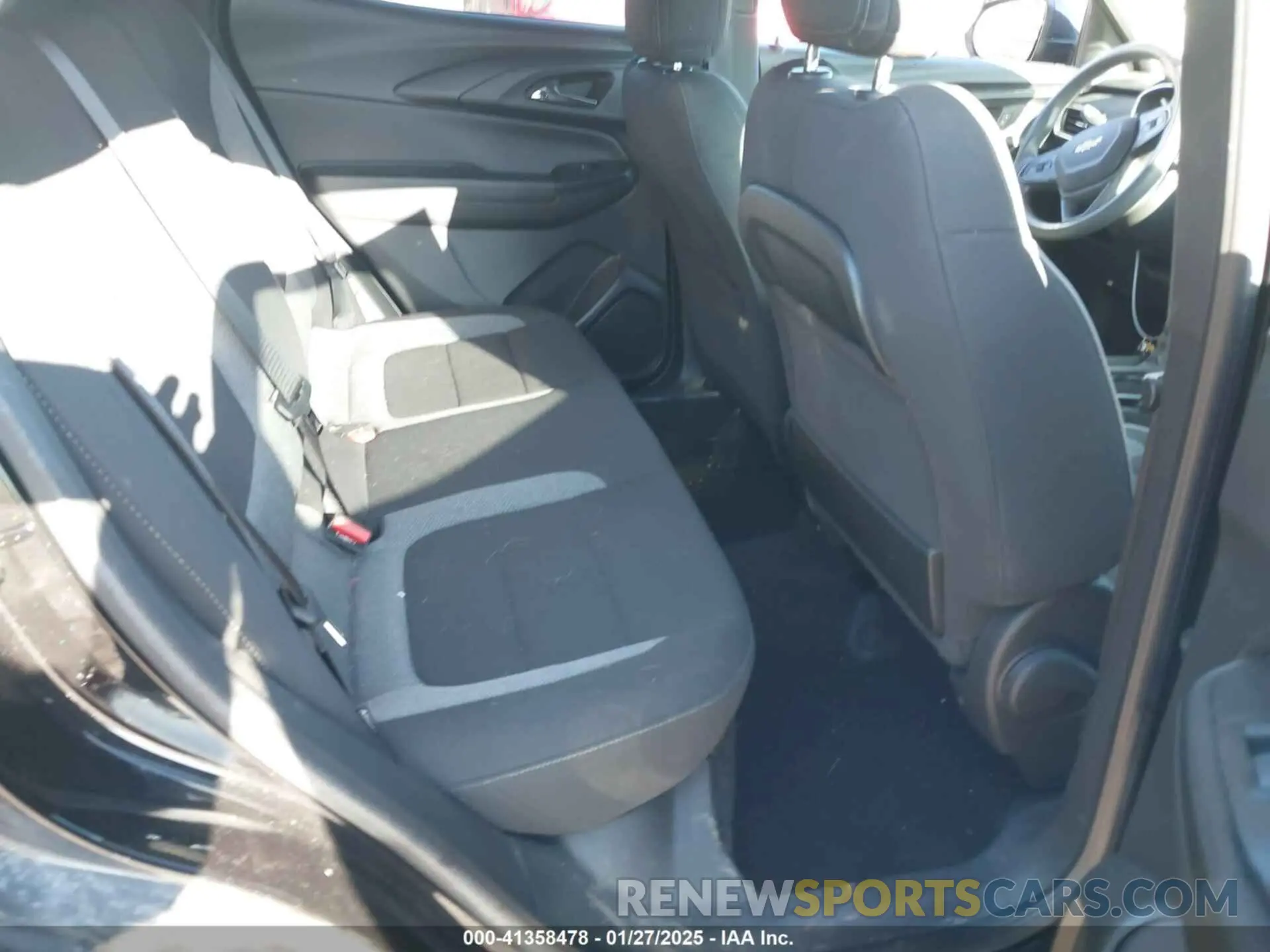 8 Фотография поврежденного автомобиля KL79MRSL2PB001704 CHEVROLET TRAILBLAZER 2023