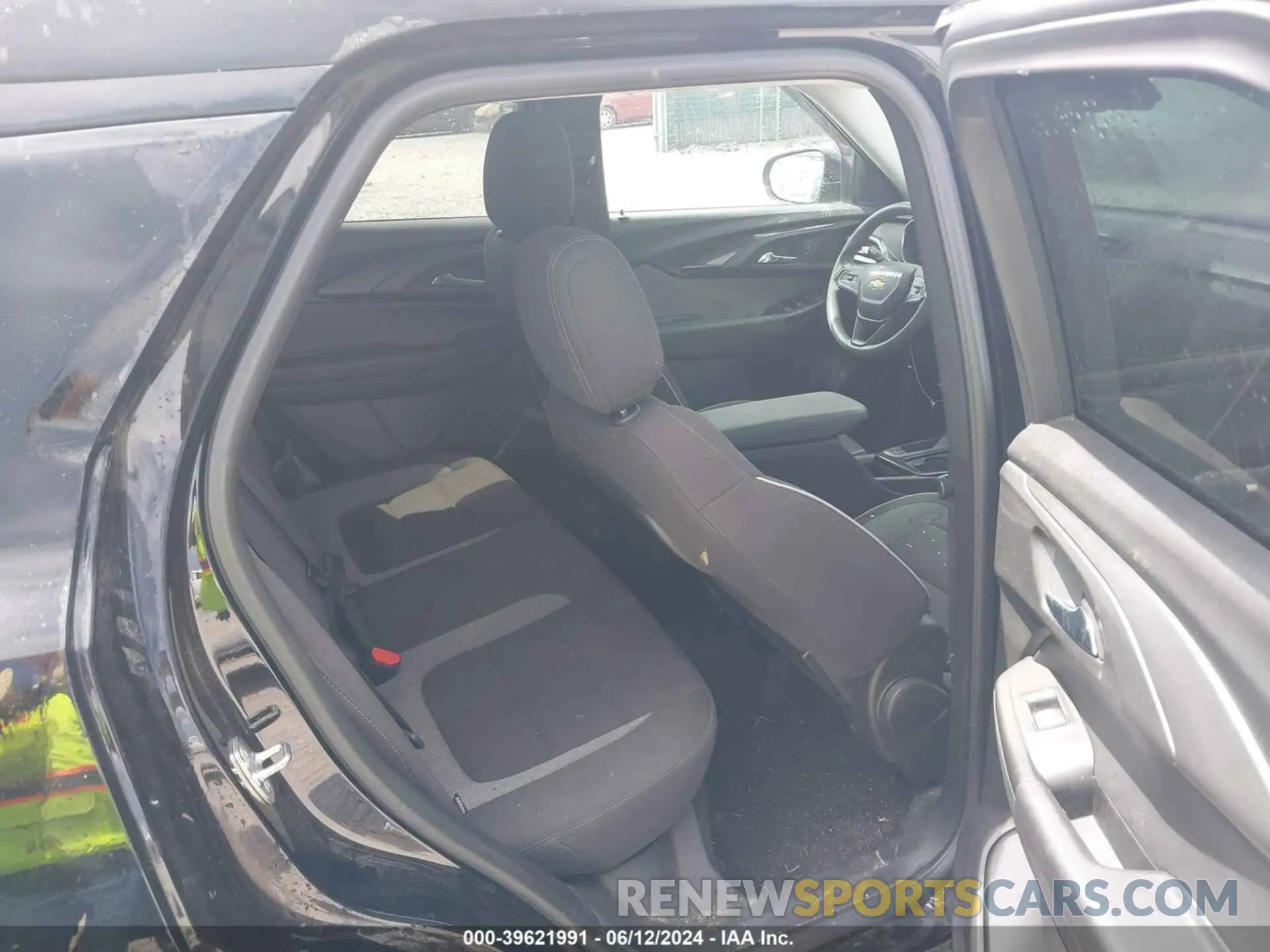 8 Фотография поврежденного автомобиля KL79MRSL4PB002403 CHEVROLET TRAILBLAZER 2023