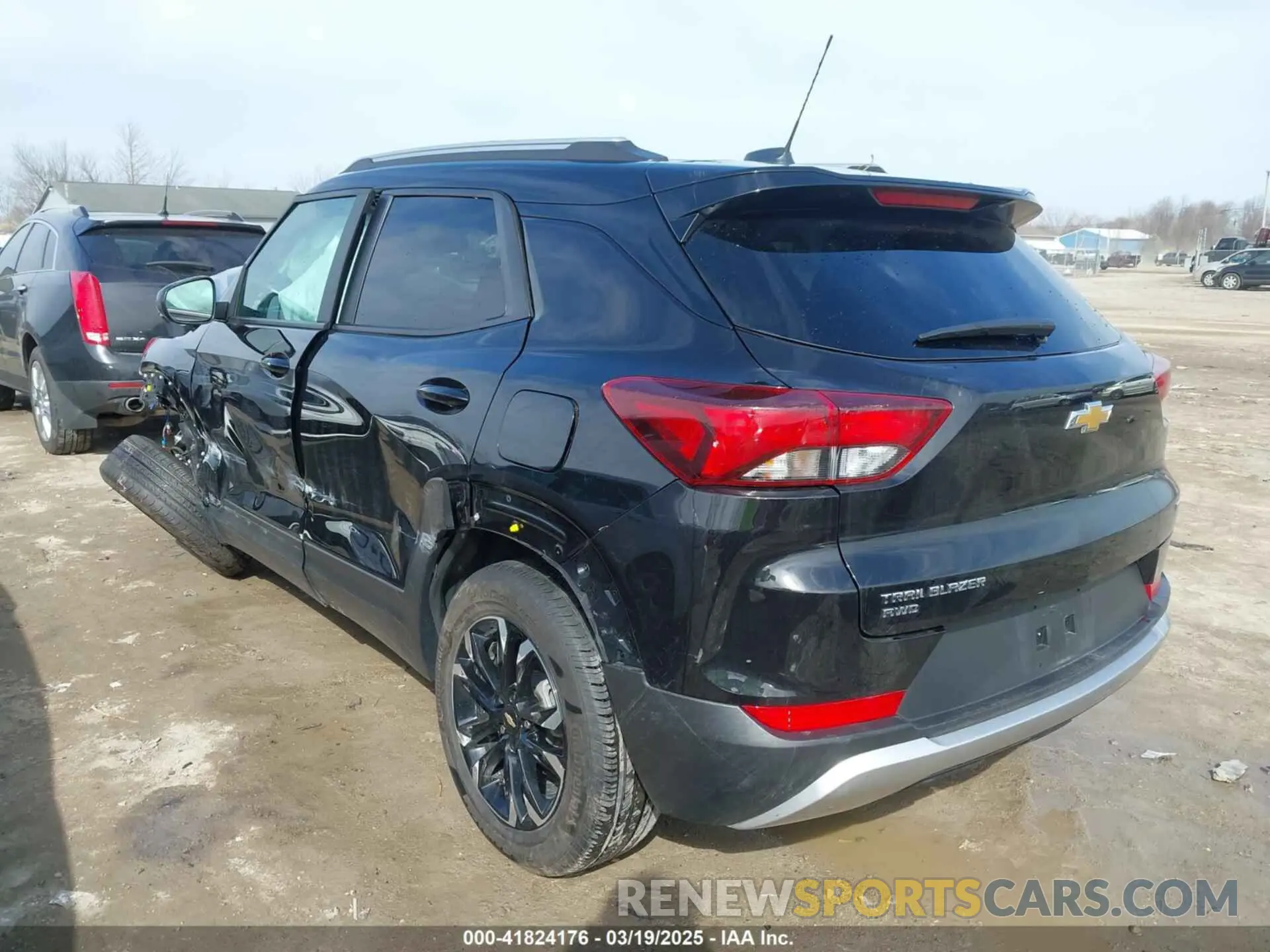 3 Фотография поврежденного автомобиля KL79MRSL9PB079395 CHEVROLET TRAILBLAZER 2023