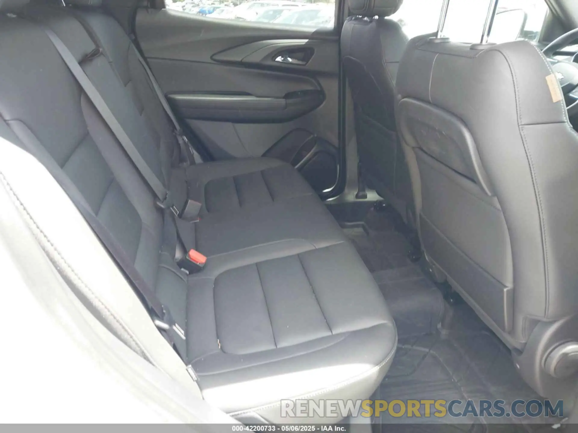 8 Photograph of a damaged car KL79MSSL7PB163481 CHEVROLET TRAILBLAZER 2023