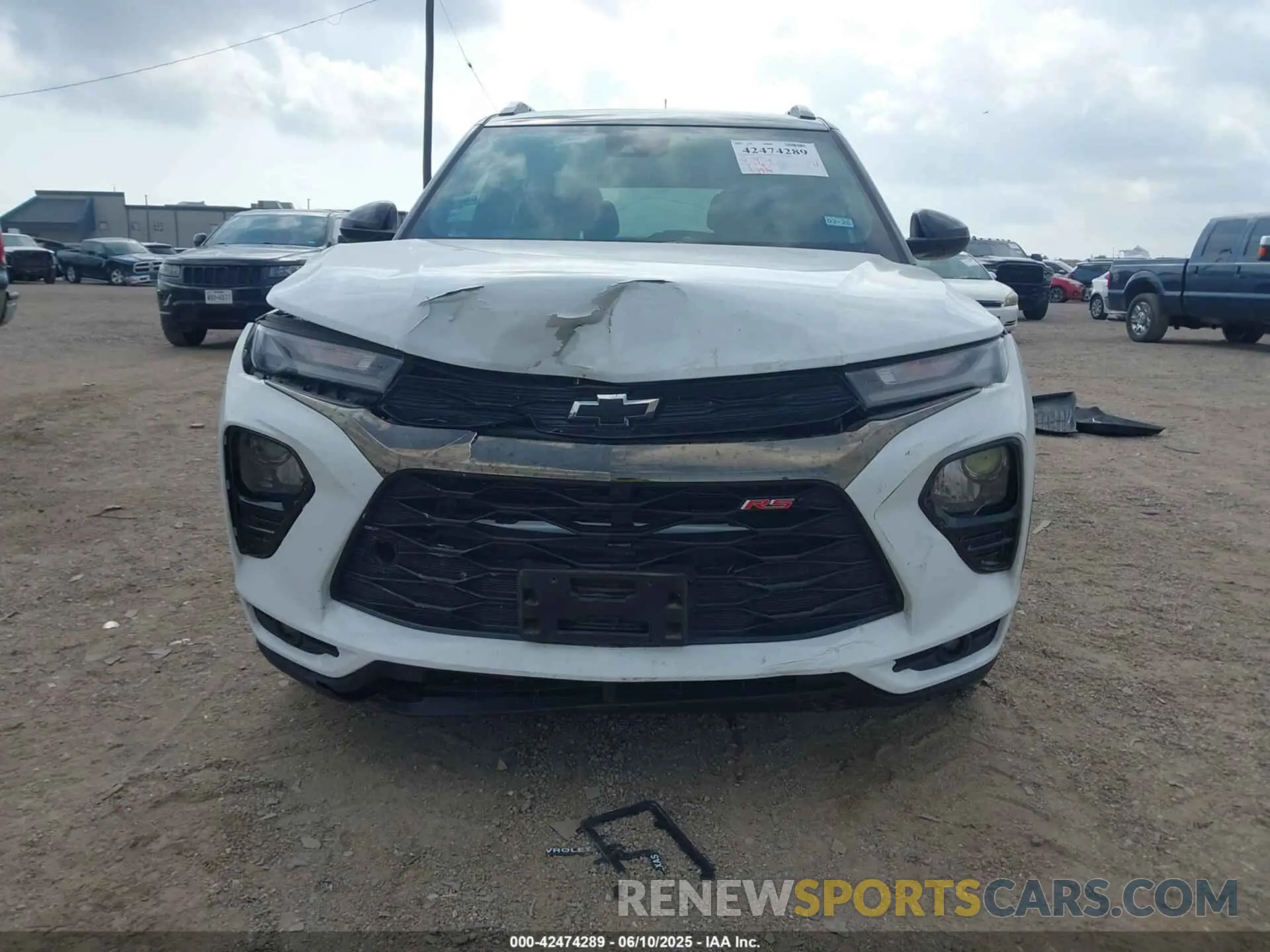 12 Photograph of a damaged car KL79MTSL3PB057356 CHEVROLET TRAILBLAZER 2023