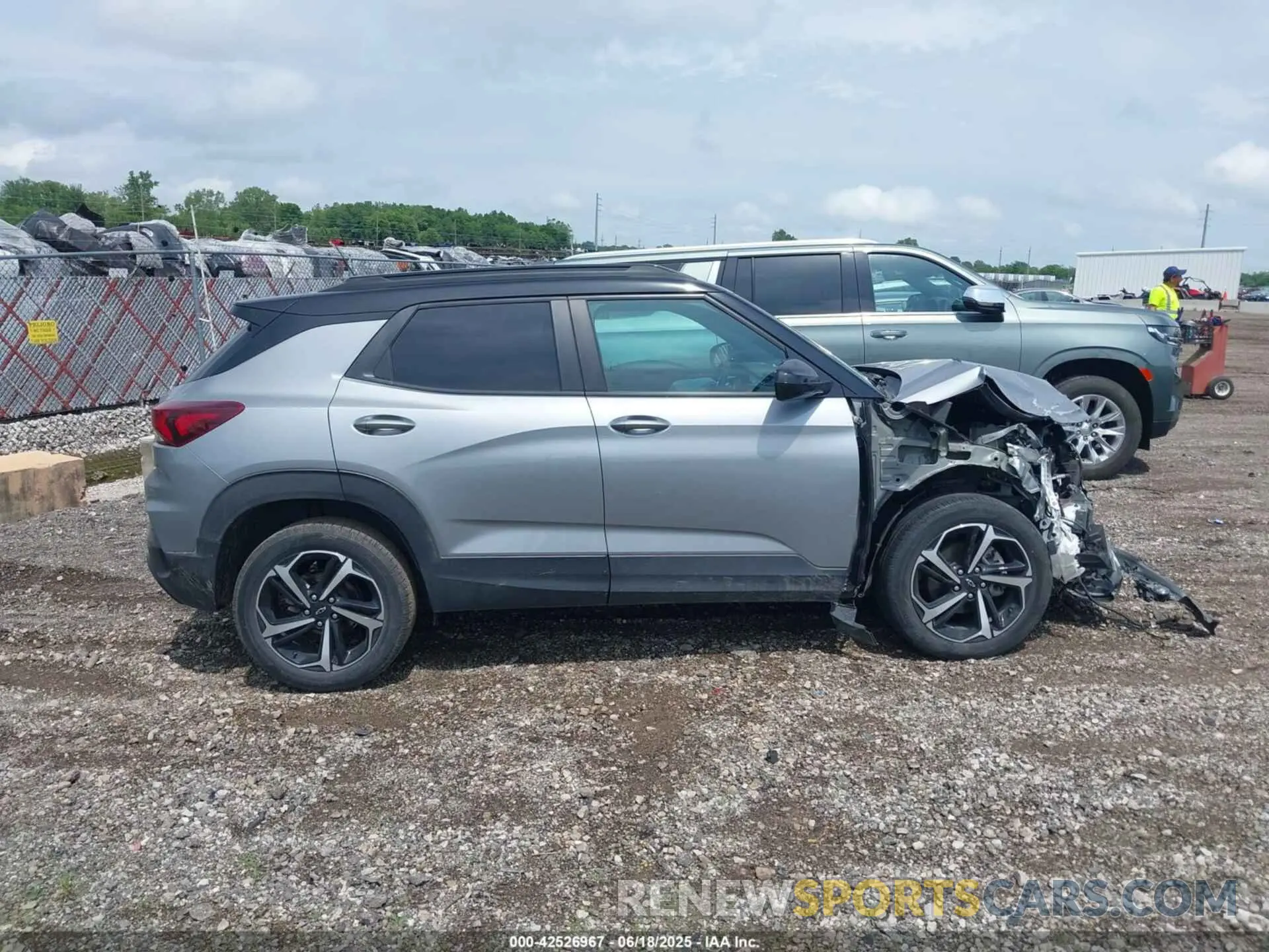 13 Photograph of a damaged car KL79MTSL5PB060811 CHEVROLET TRAILBLAZER 2023