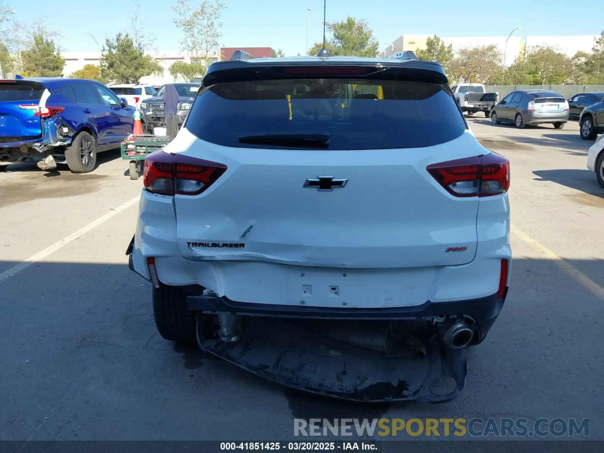 16 Photograph of a damaged car KL79MTSL6PB118716 CHEVROLET TRAILBLAZER 2023