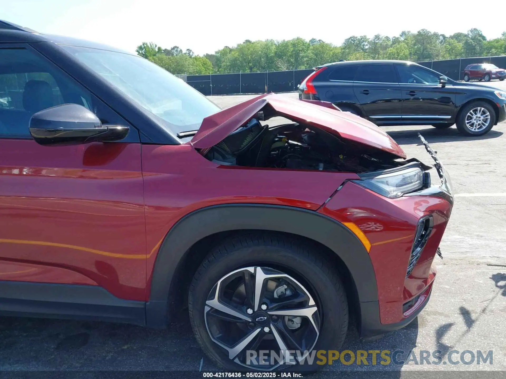 17 Photograph of a damaged car KL79MTSL8PB008833 CHEVROLET TRAILBLAZER 2023